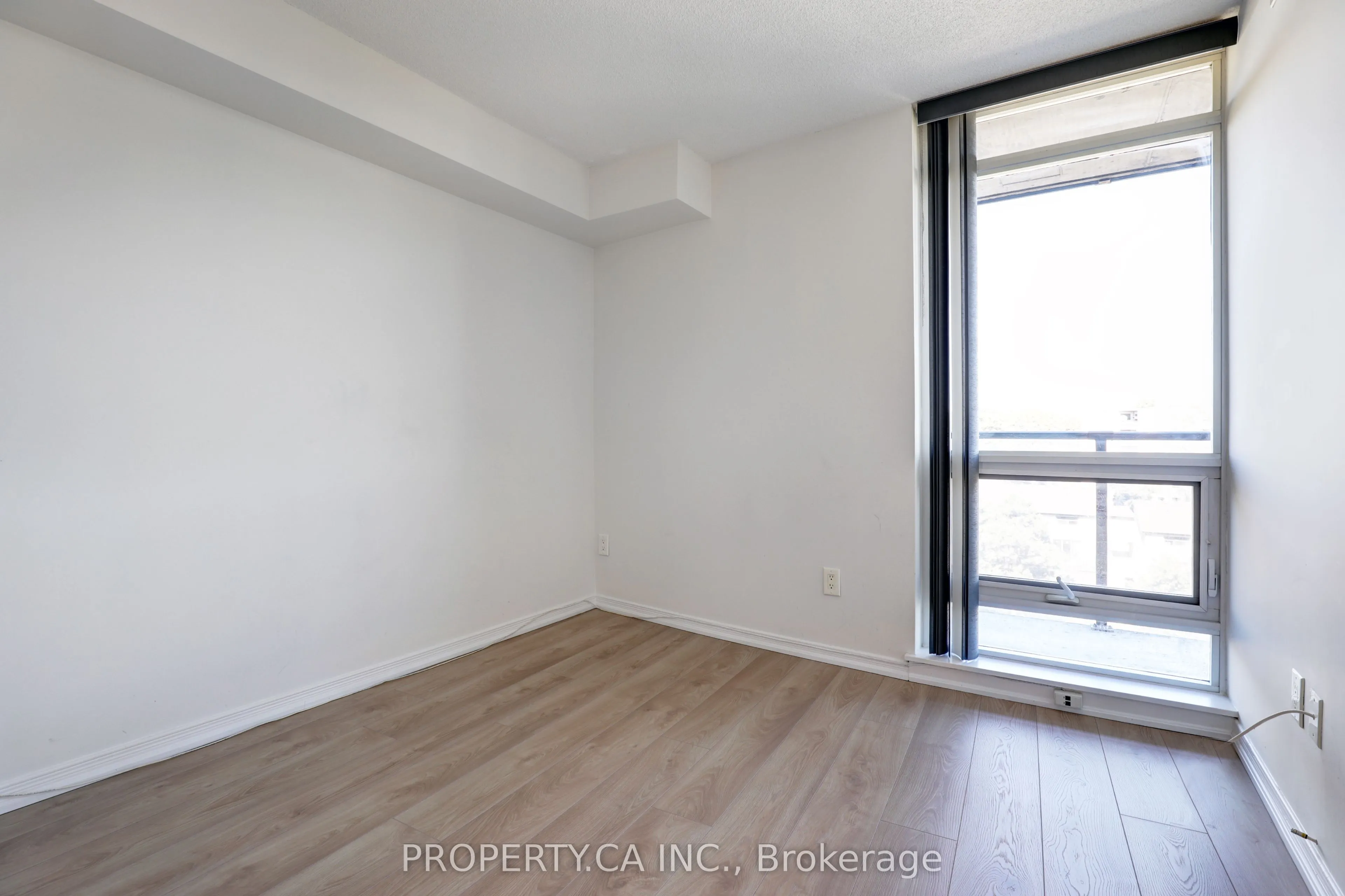 18 Valley Woods Road, #Ph211