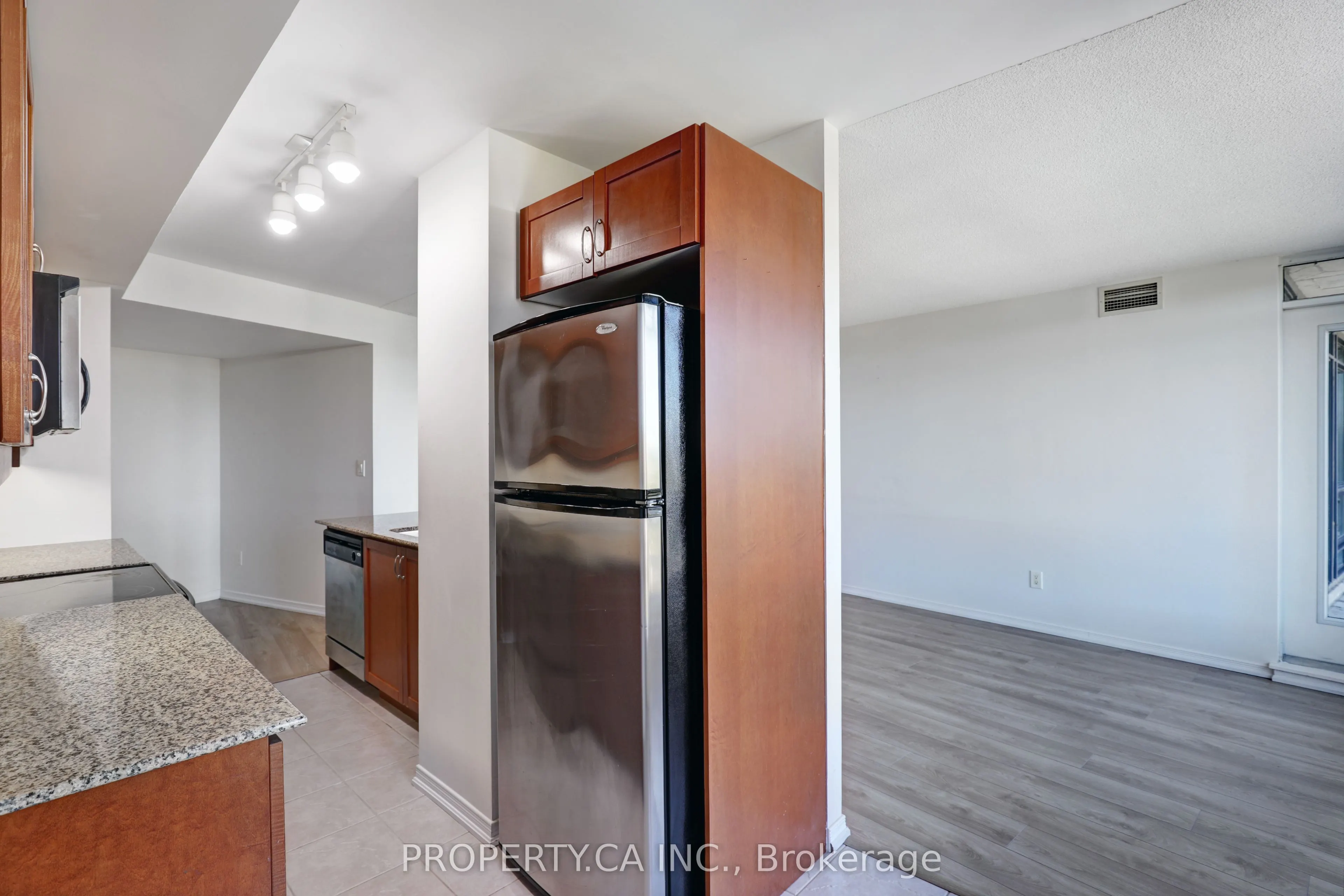 18 Valley Woods Road, #Ph211
