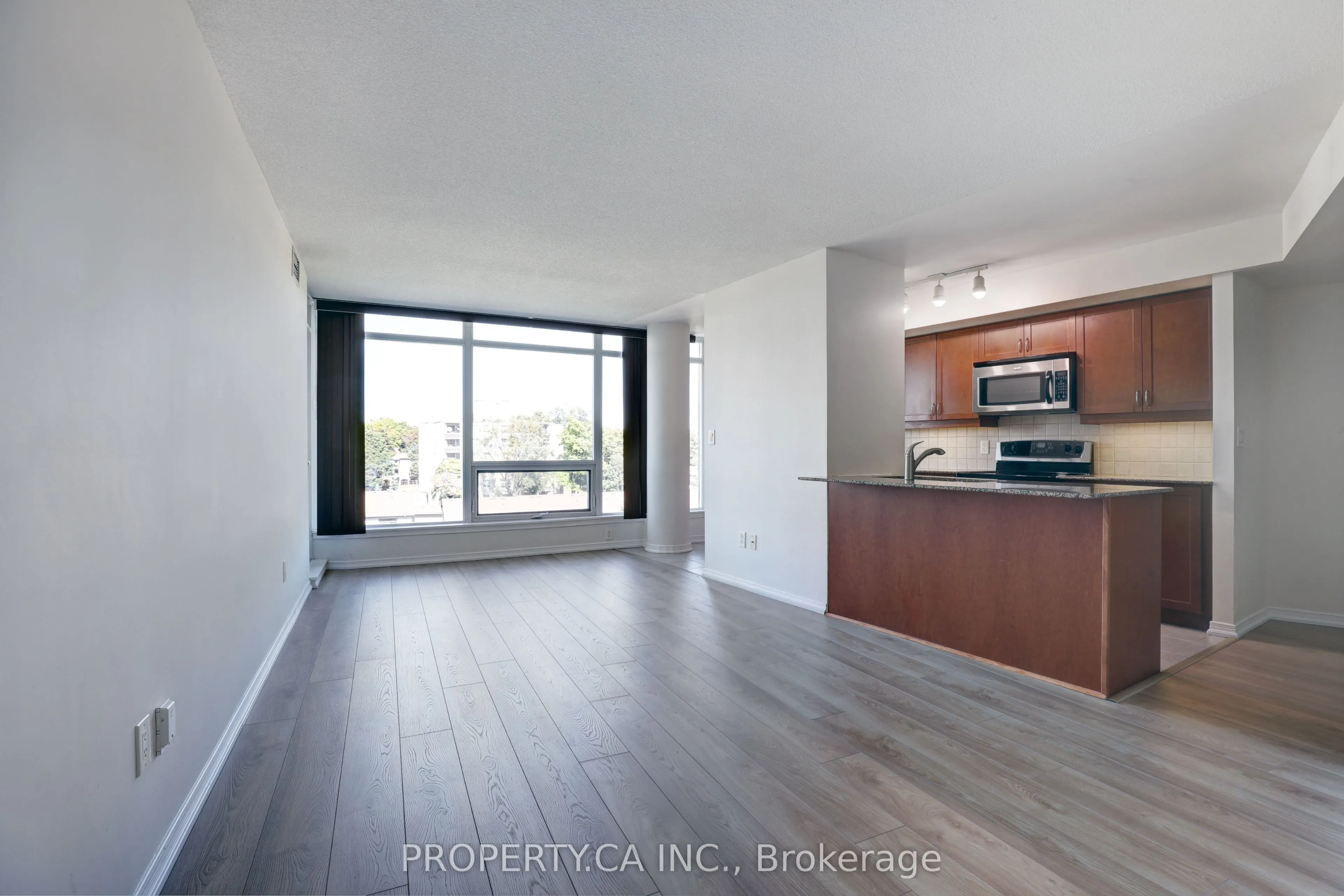18 Valley Woods Road, #Ph211