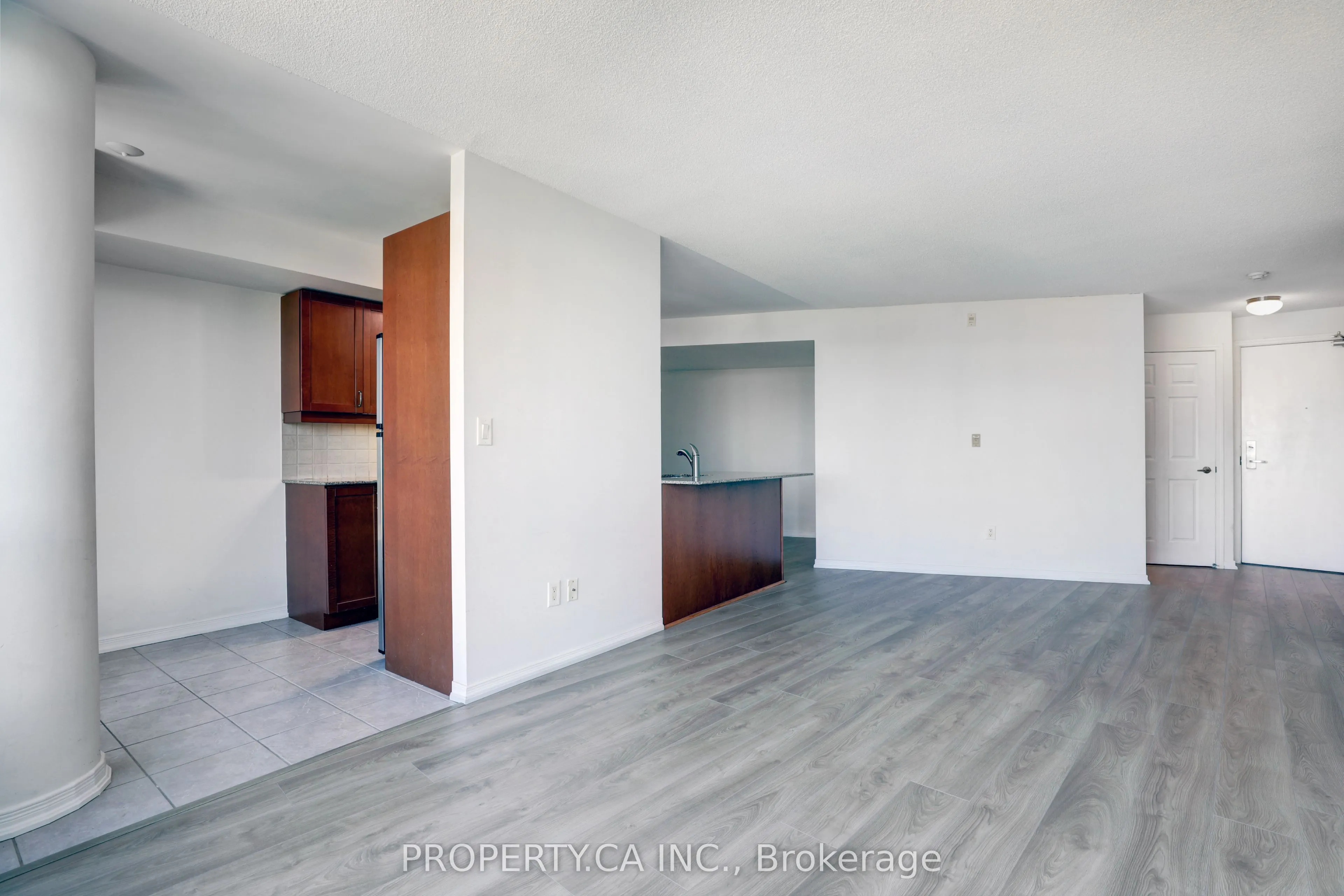 18 Valley Woods Road, #Ph211