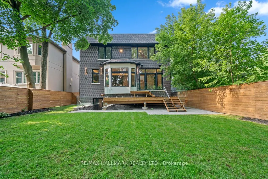 215 Northwood Drive