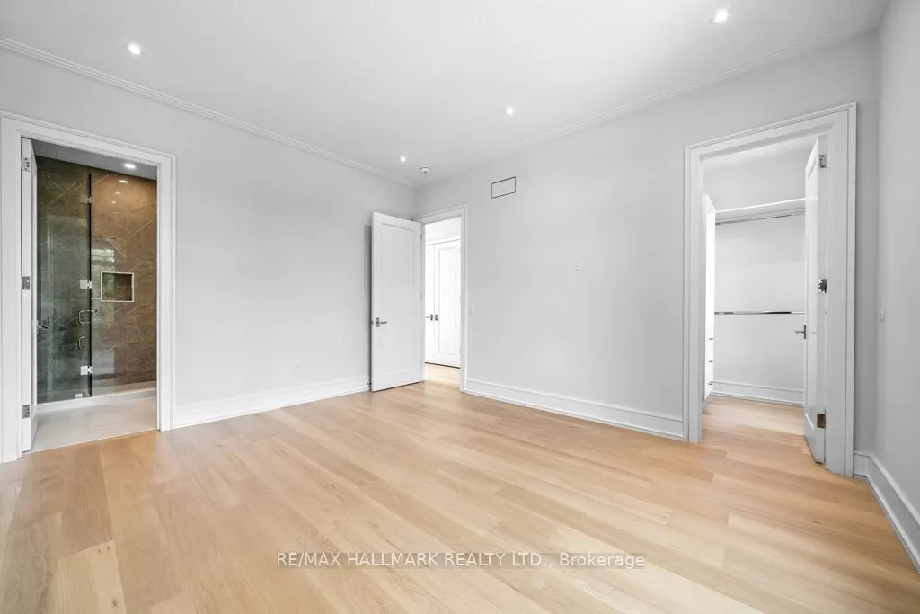 215 Northwood Drive