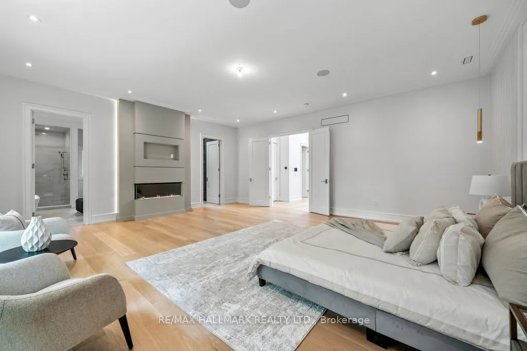 215 Northwood Drive