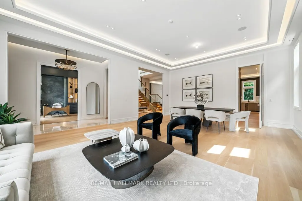 215 Northwood Drive