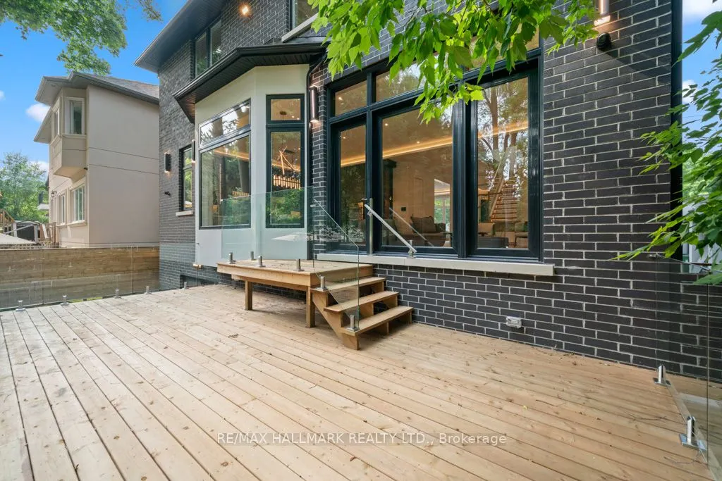 215 Northwood Drive