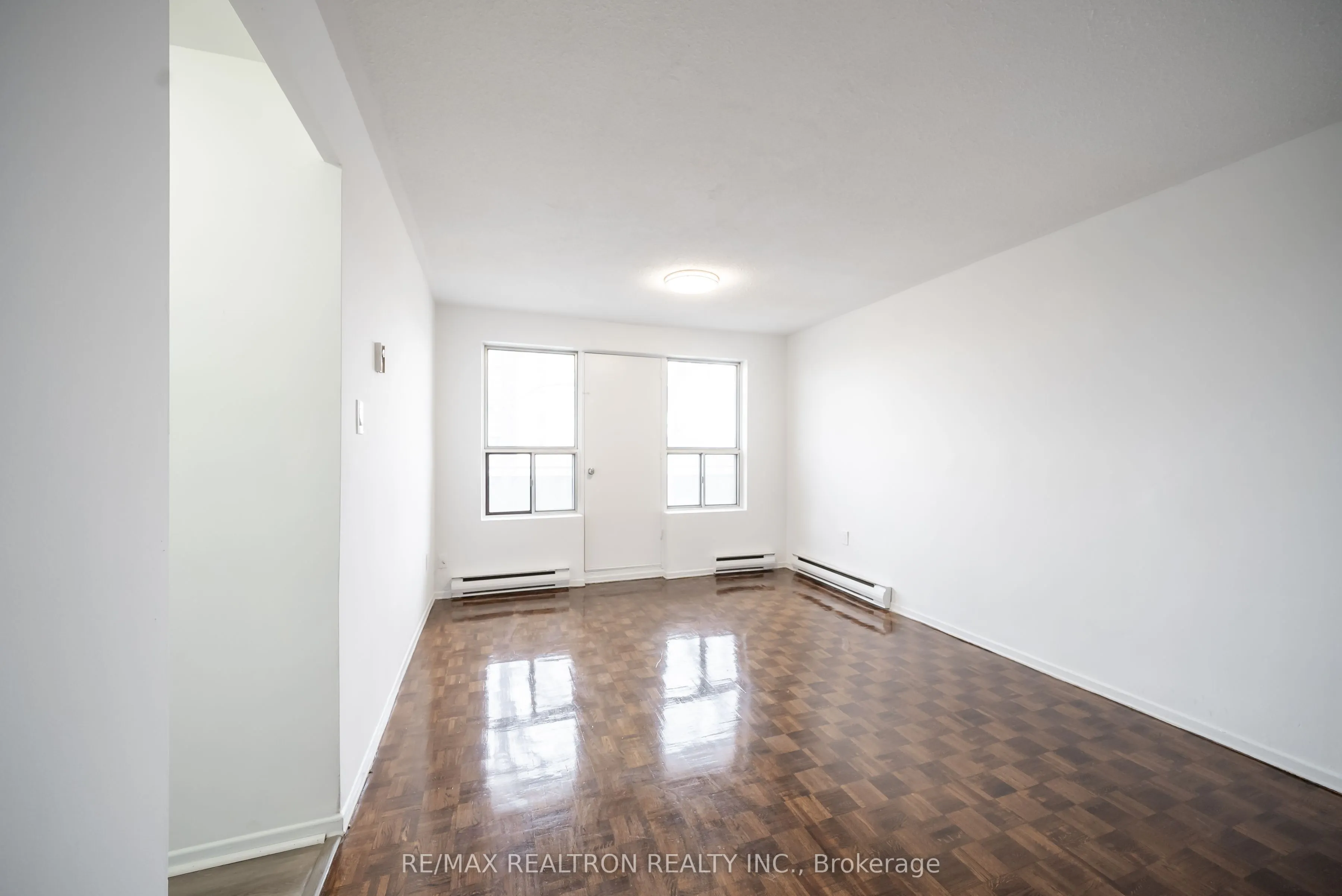 1042 Sheppard Avenue W, #104