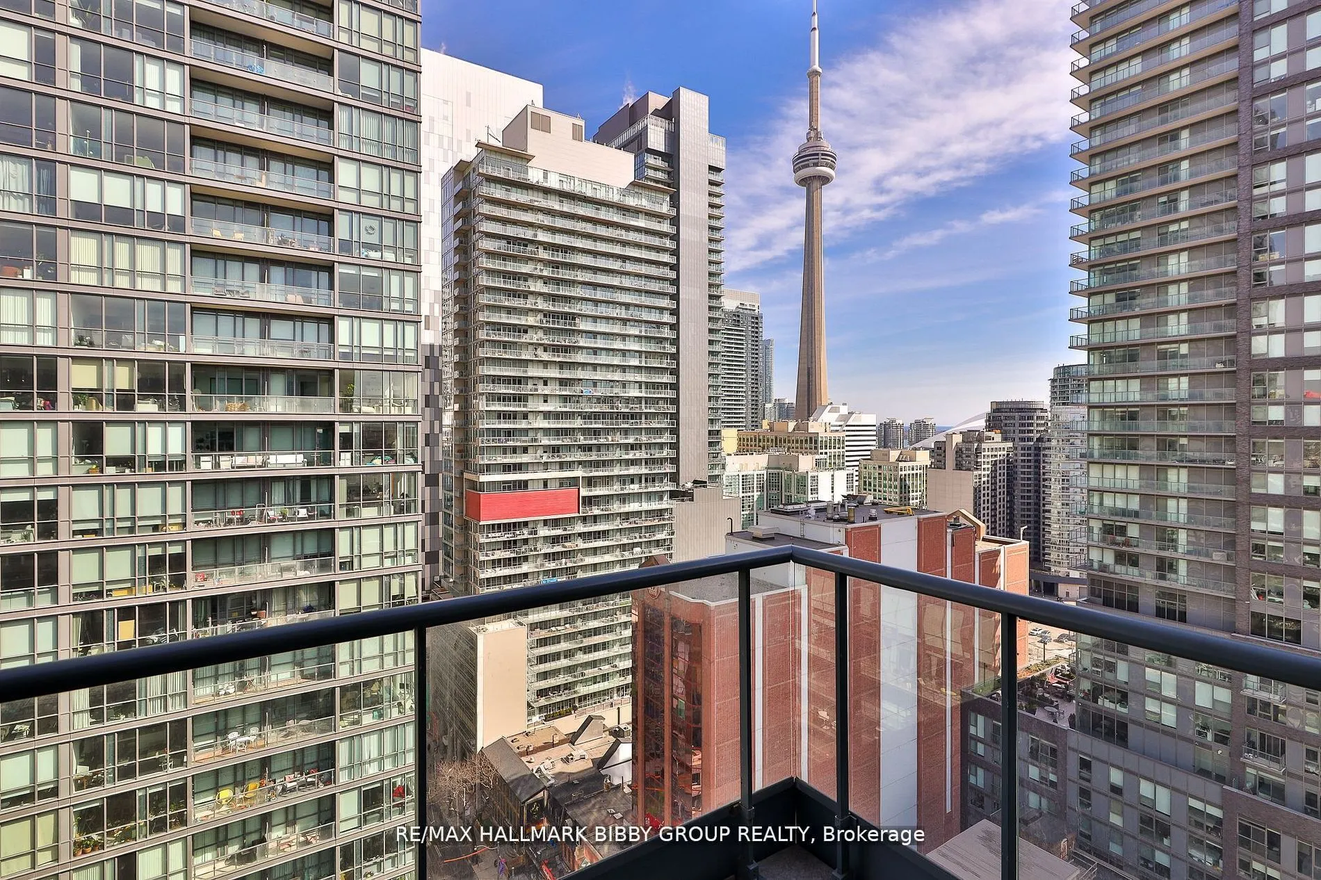 438 King Street W, #2101