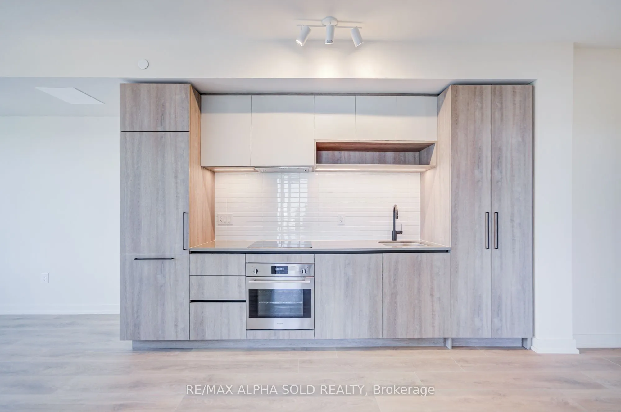 181 Sterling Road E, #1419