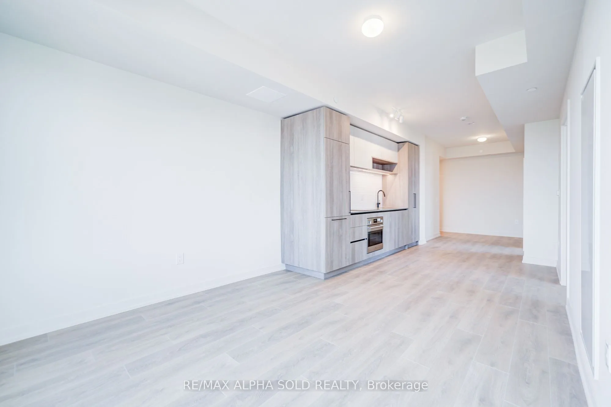 181 Sterling Road E, #1419