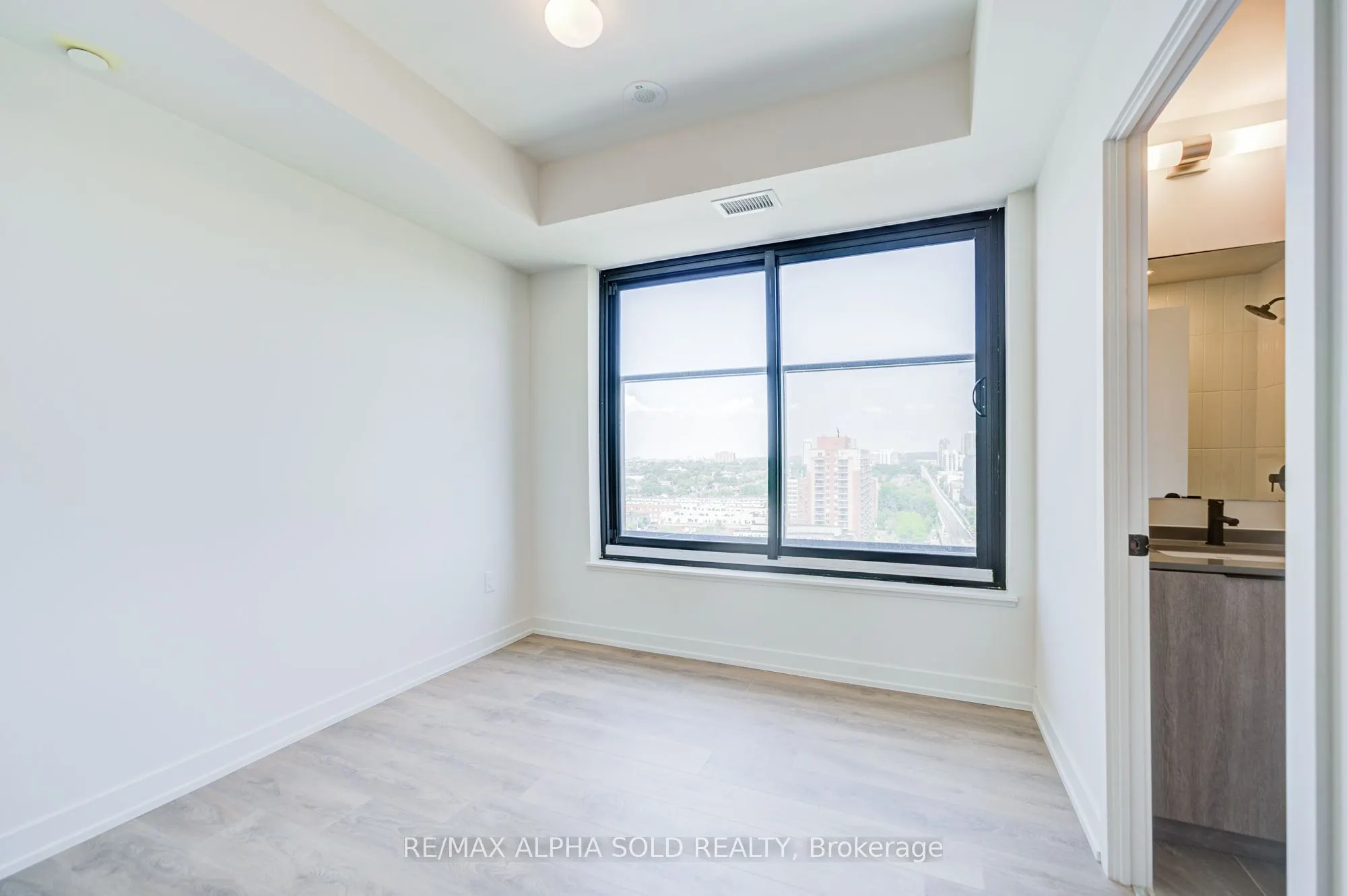 181 Sterling Road E, #1419