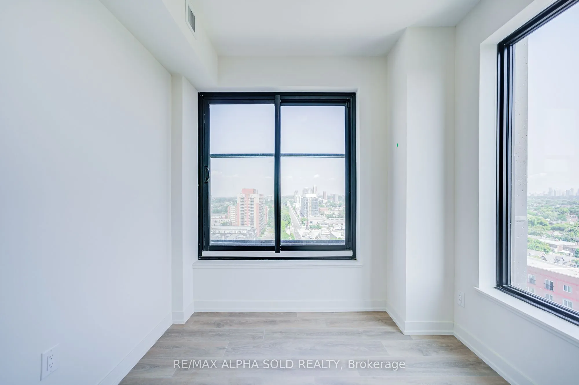 181 Sterling Road E, #1419