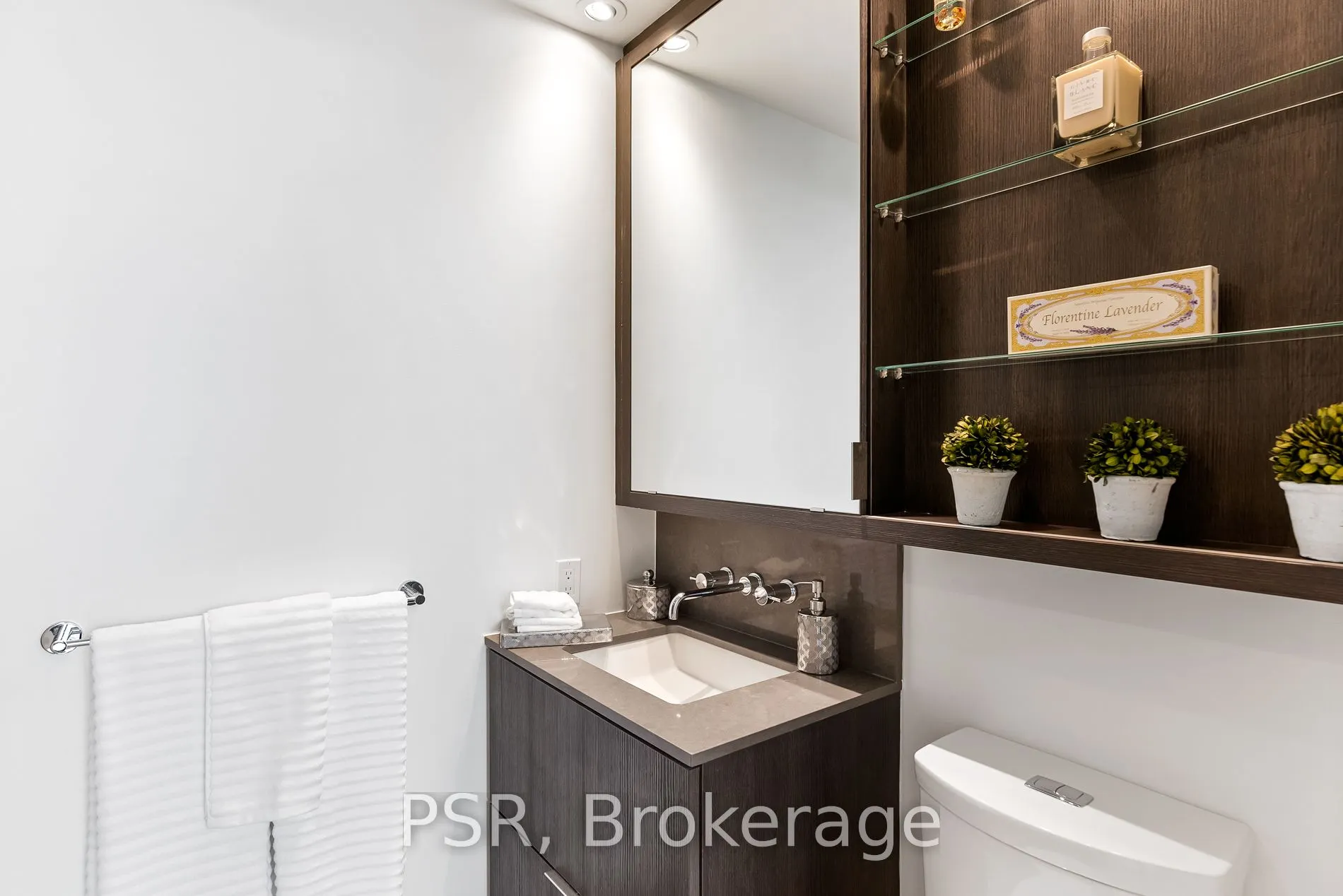 2 St Thomas Street, #1206