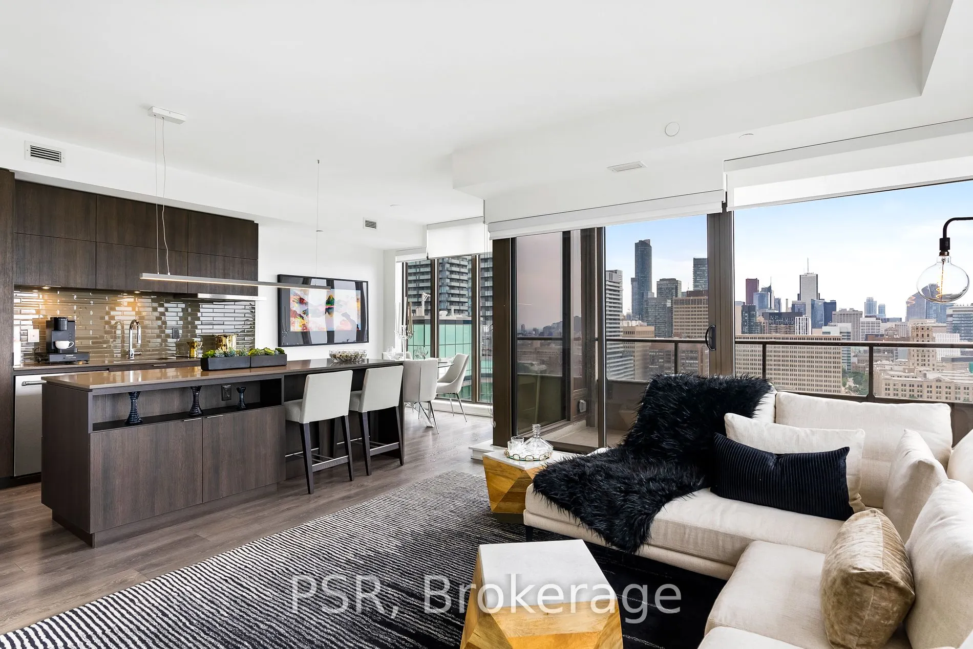 2 St Thomas Street, #1206