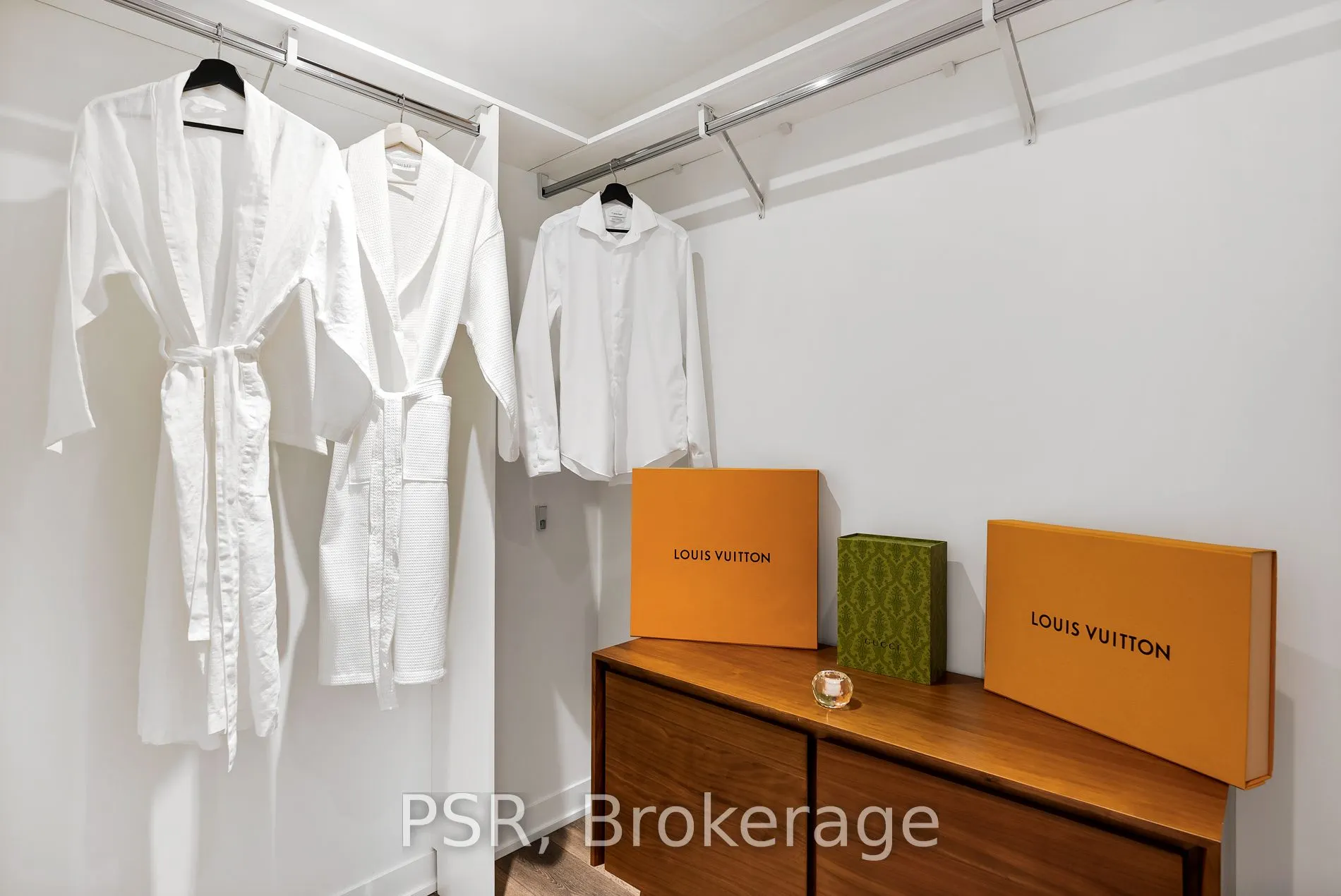 2 St Thomas Street, #1206