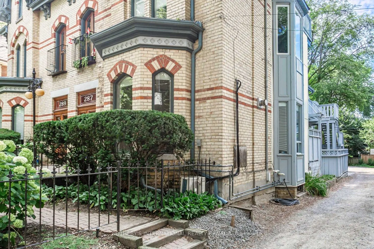 287 Carlton Street, #Suite 1