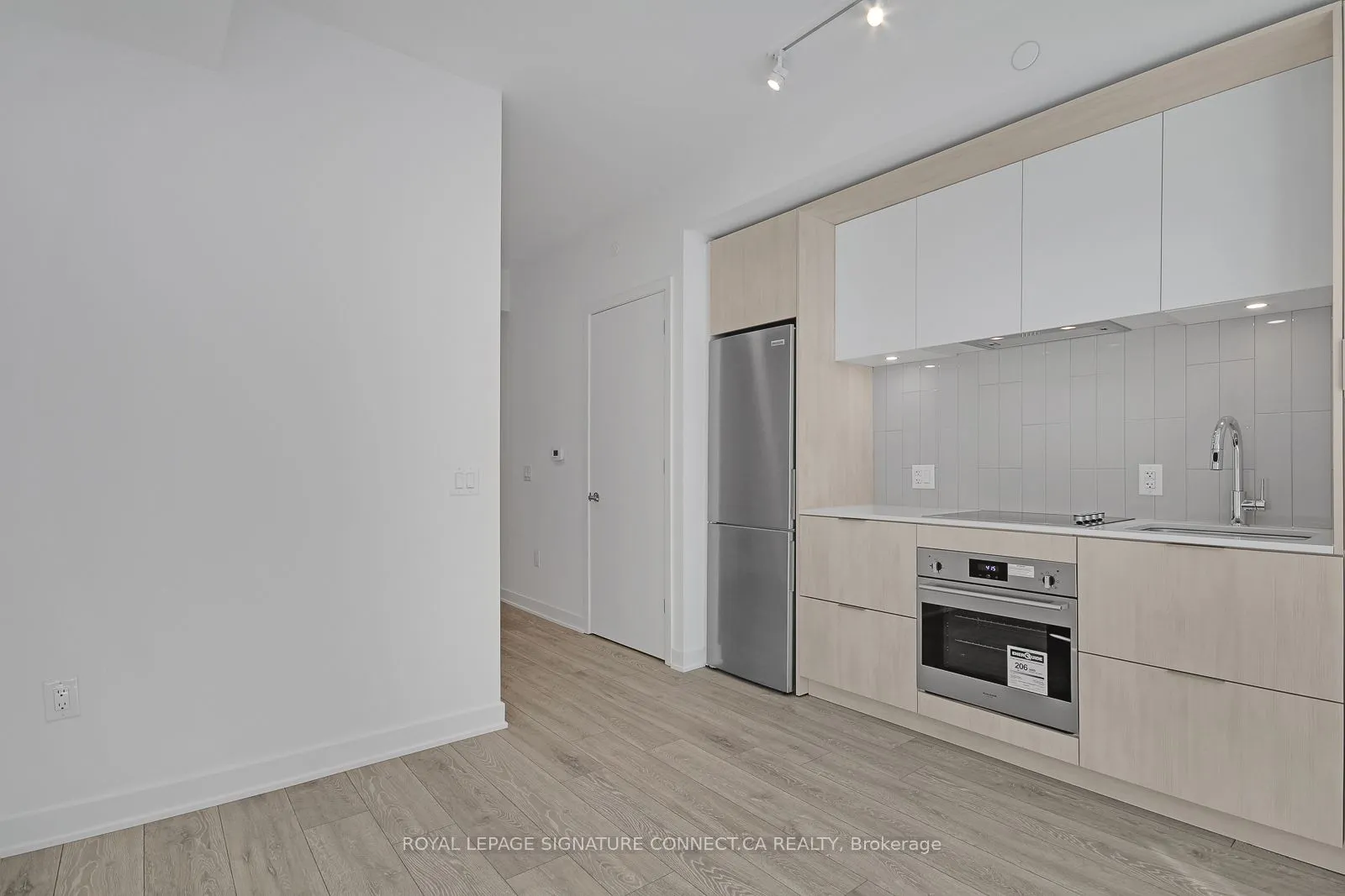 130 River Street, #506