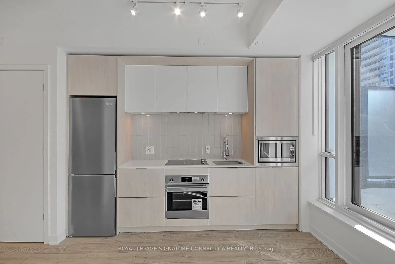 130 River Street, #506