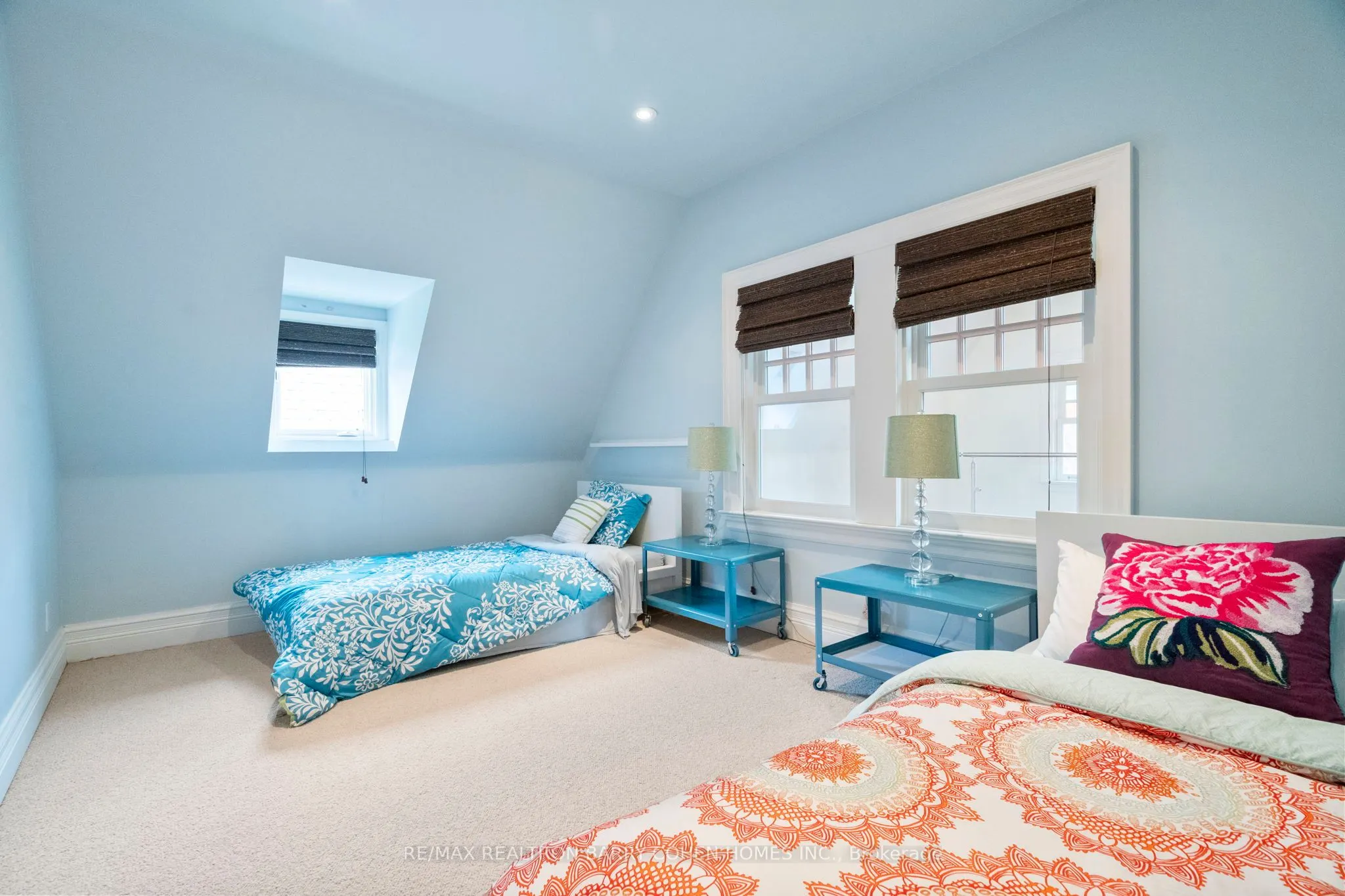 10 Pine Hill Road