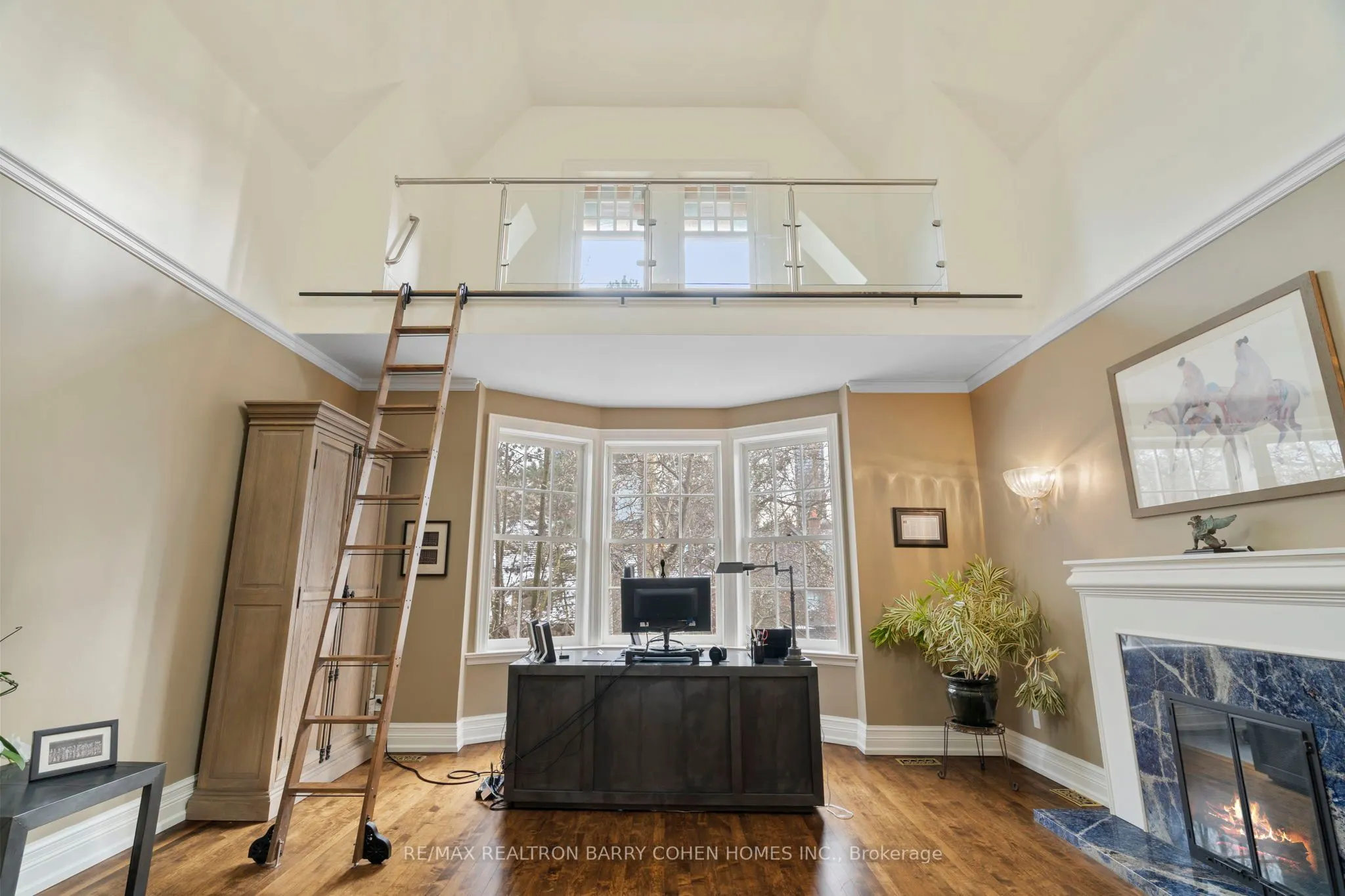 10 Pine Hill Road