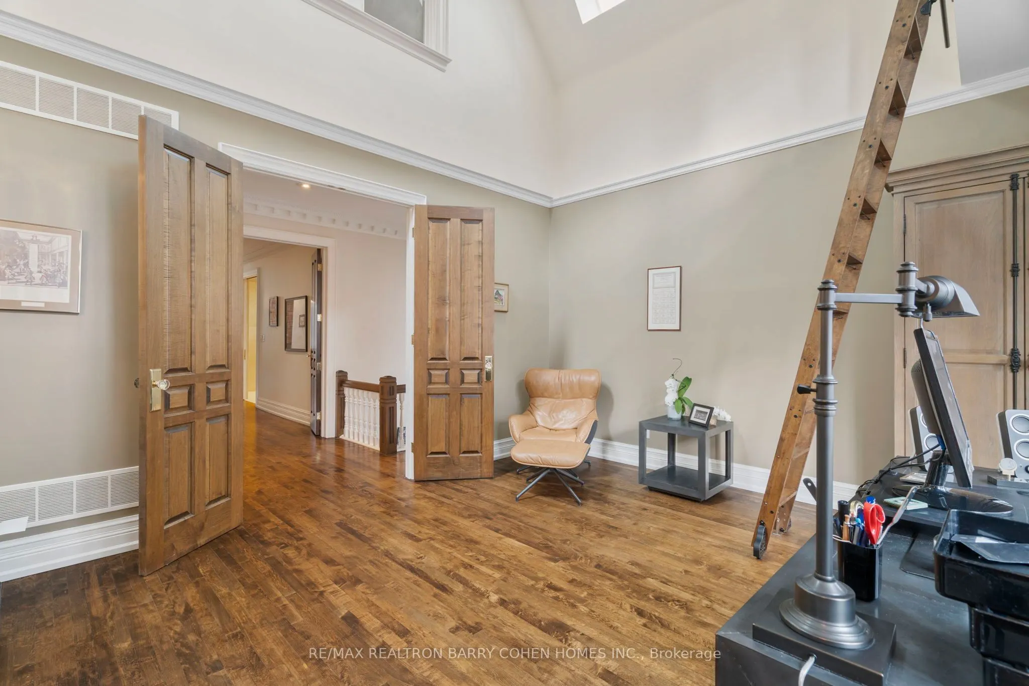 10 Pine Hill Road