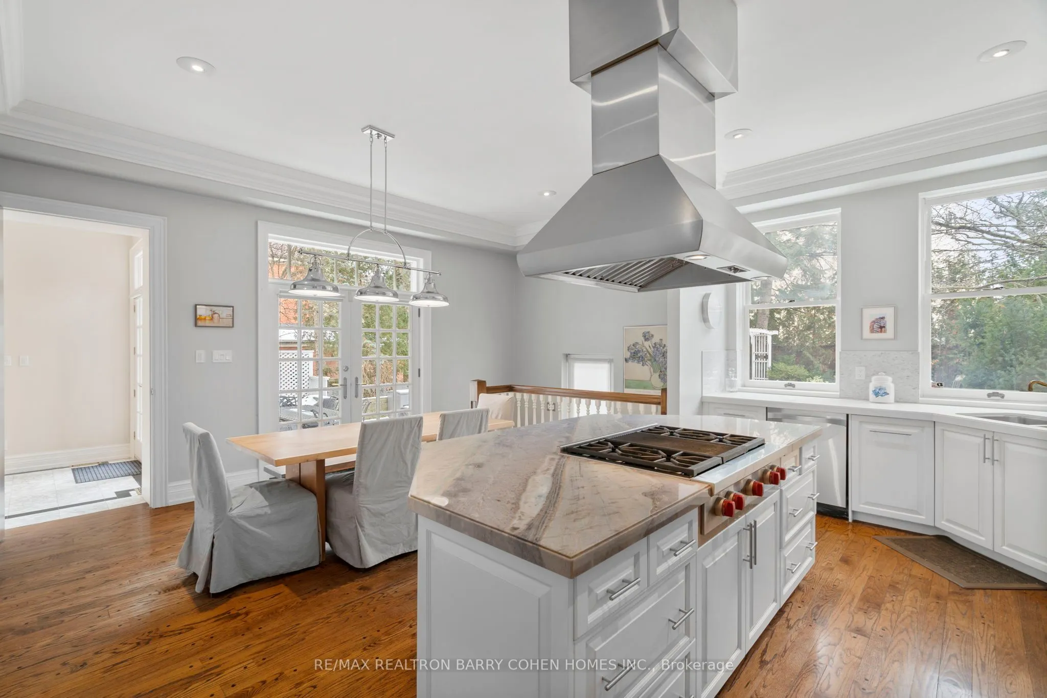 10 Pine Hill Road
