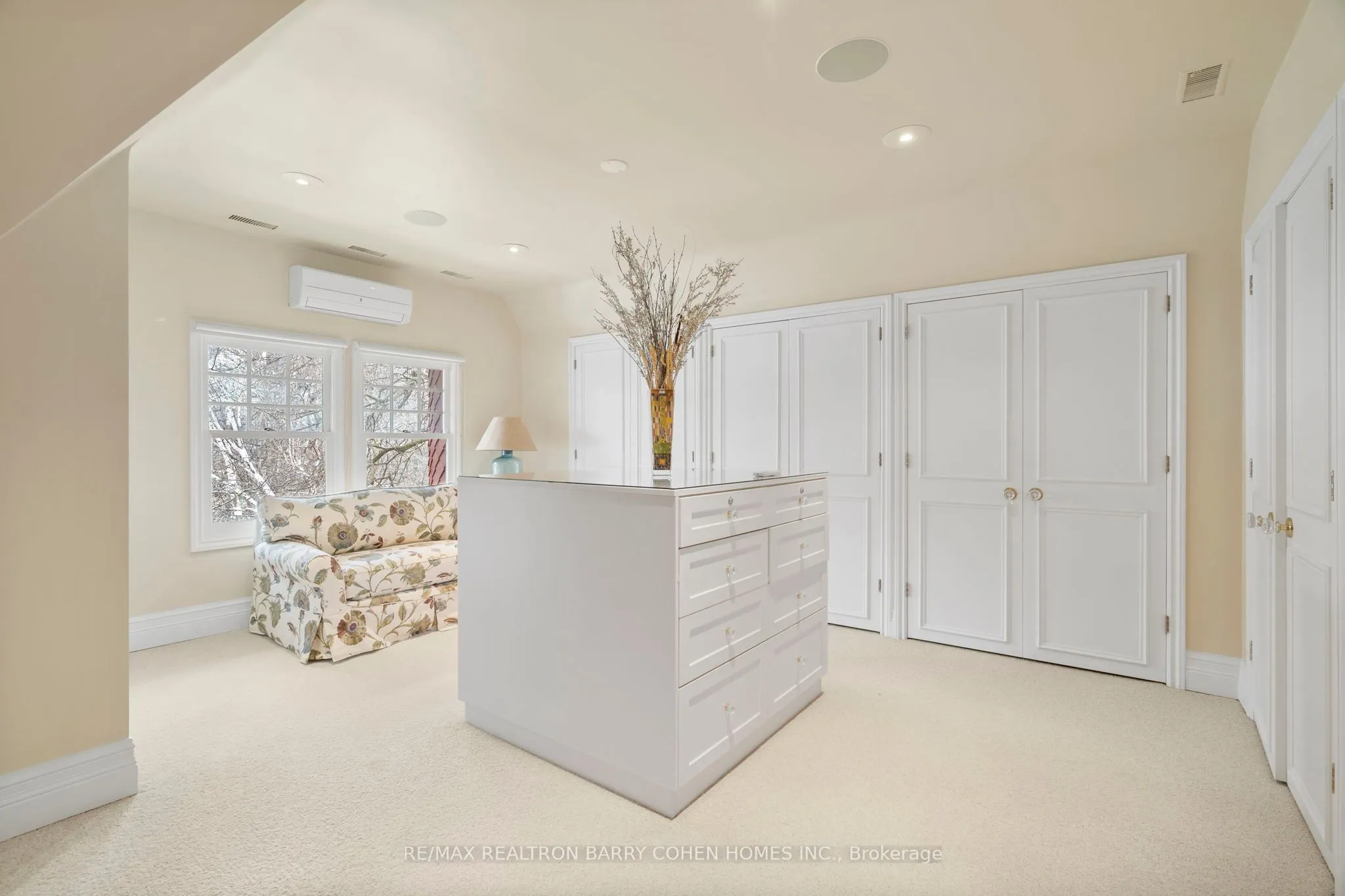 10 Pine Hill Road
