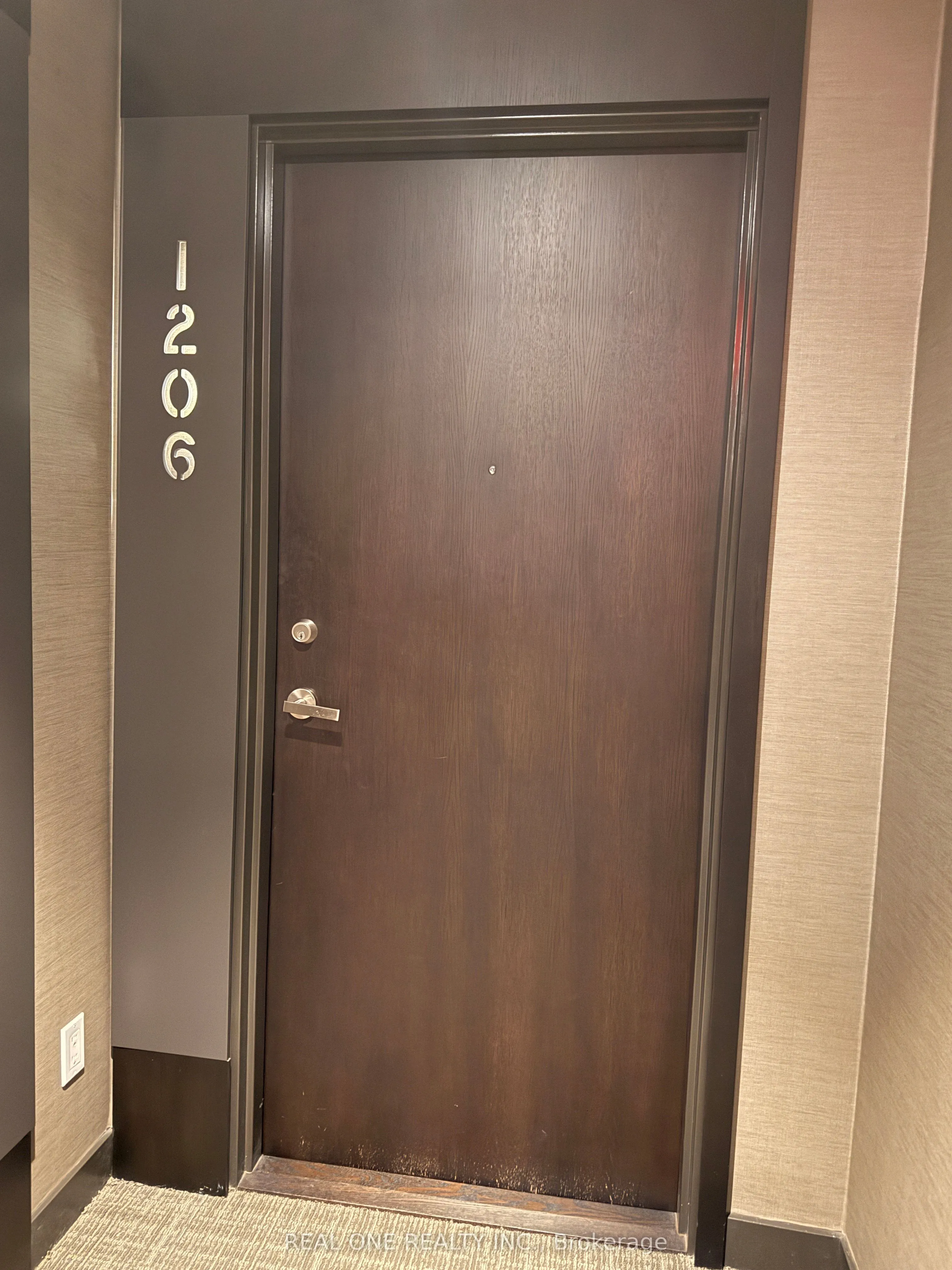 170 Sumach Street, #1206