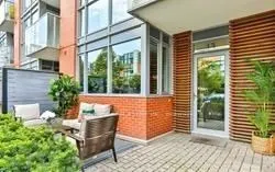 1 Cole Street, #104