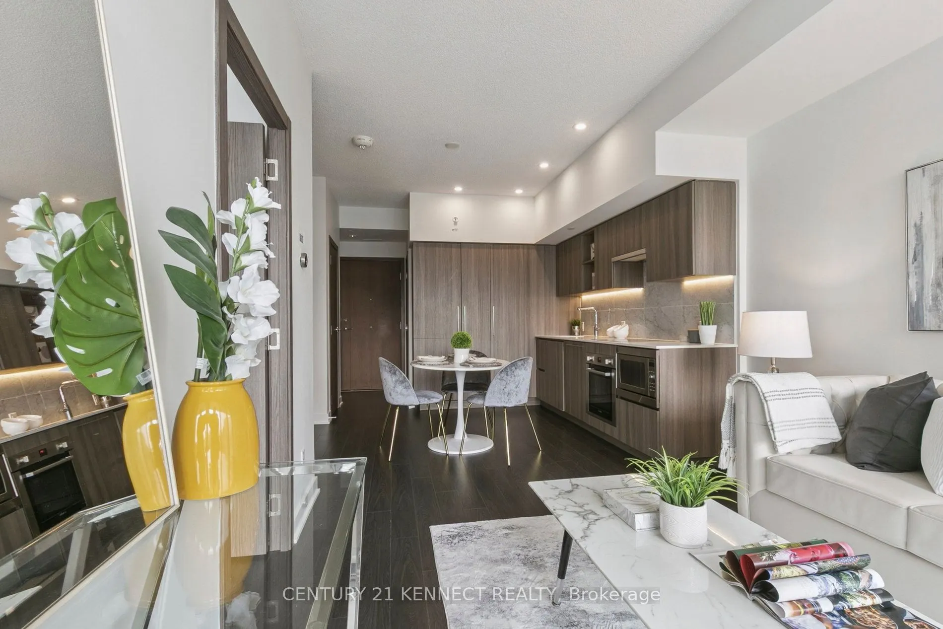 19 Bathurst Street, #3108