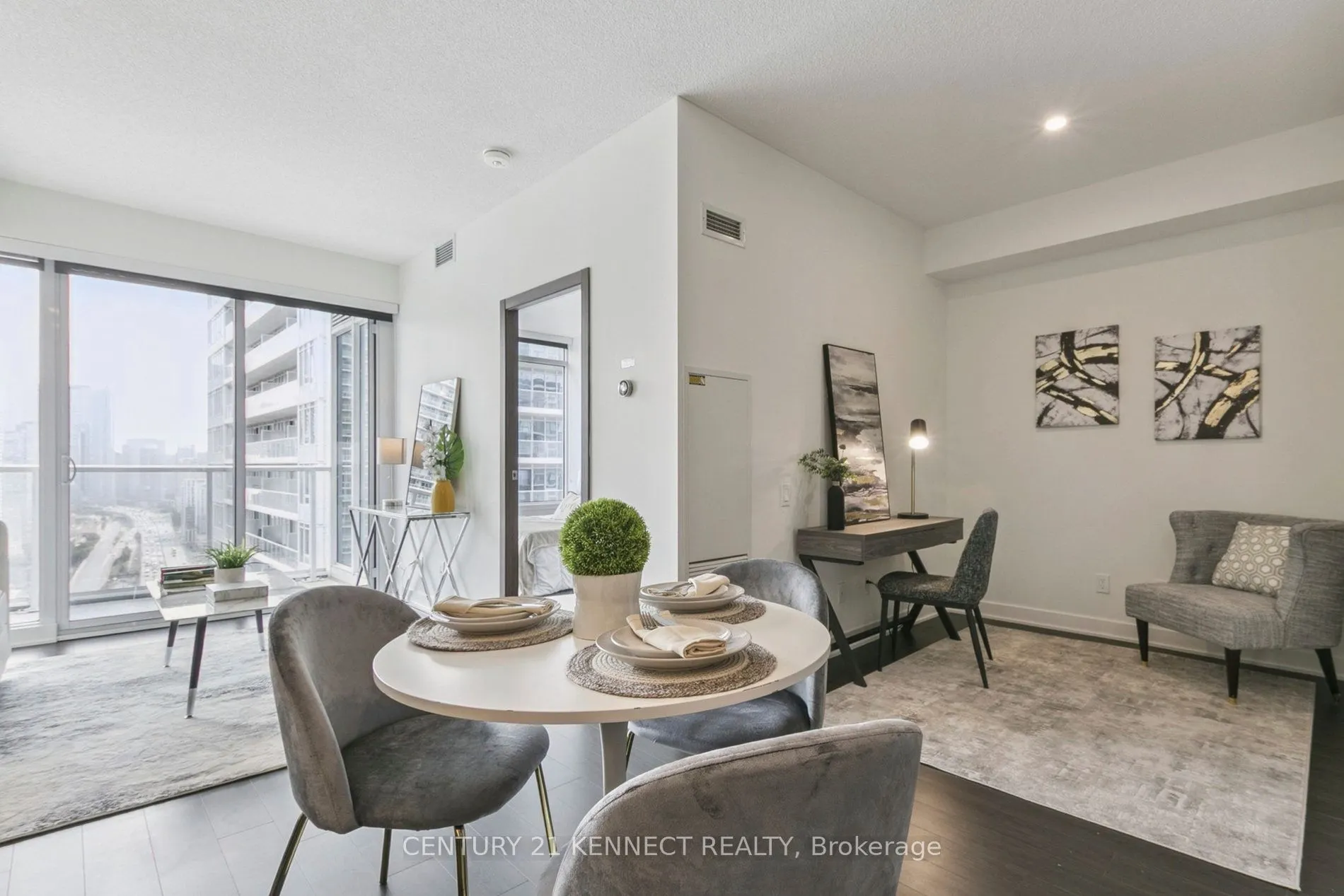 19 Bathurst Street, #3108
