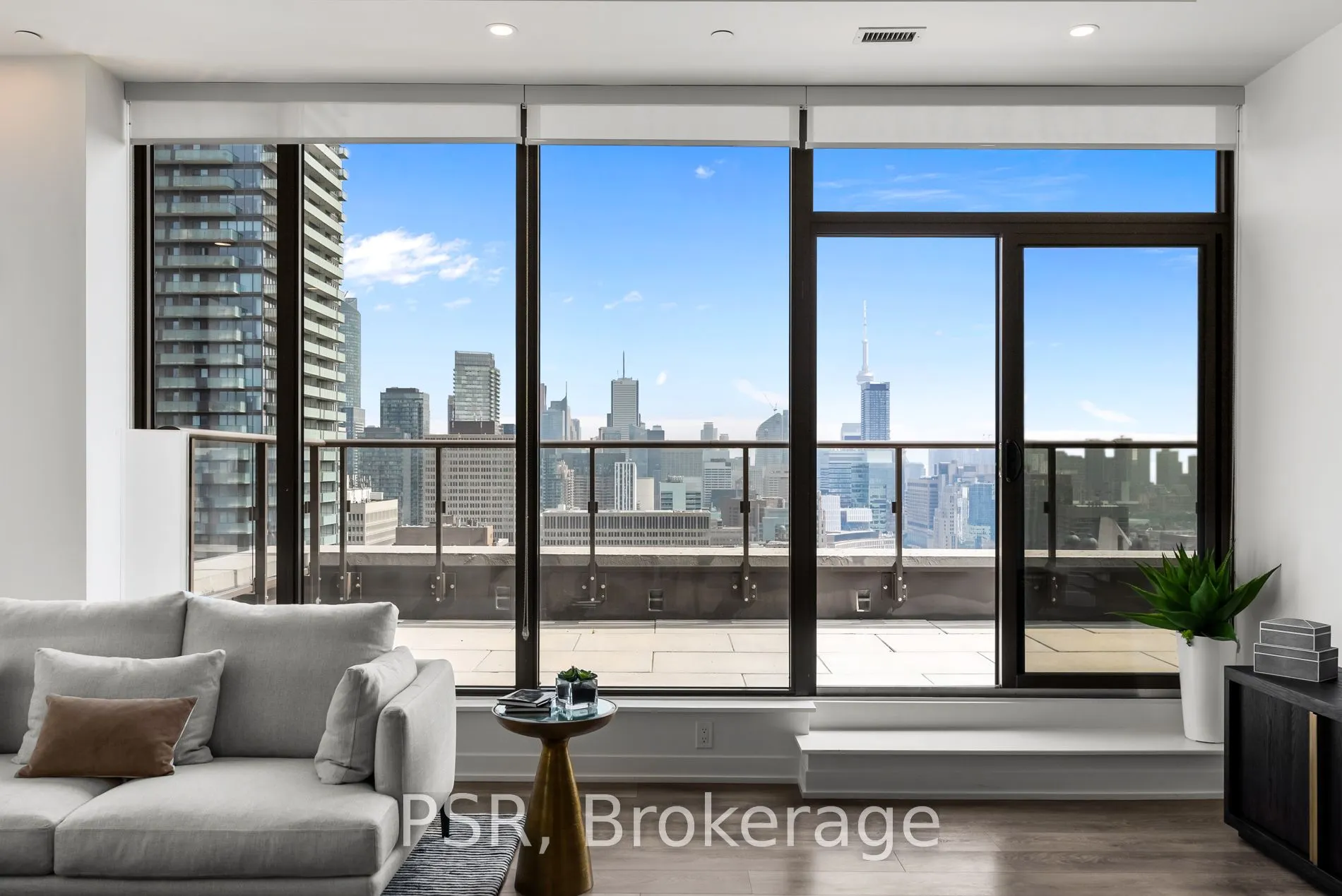 2 St Thomas Street, #PH2603
