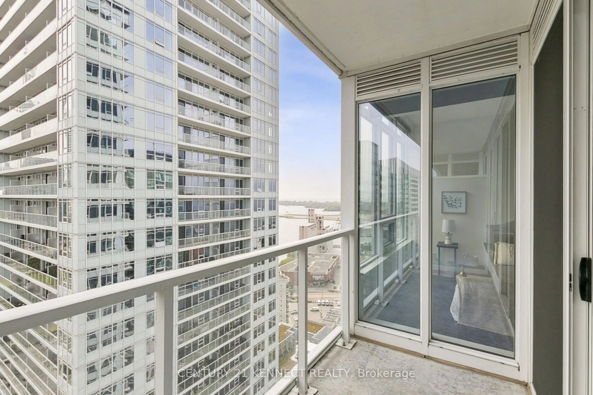 19 Bathurst Street, #3108