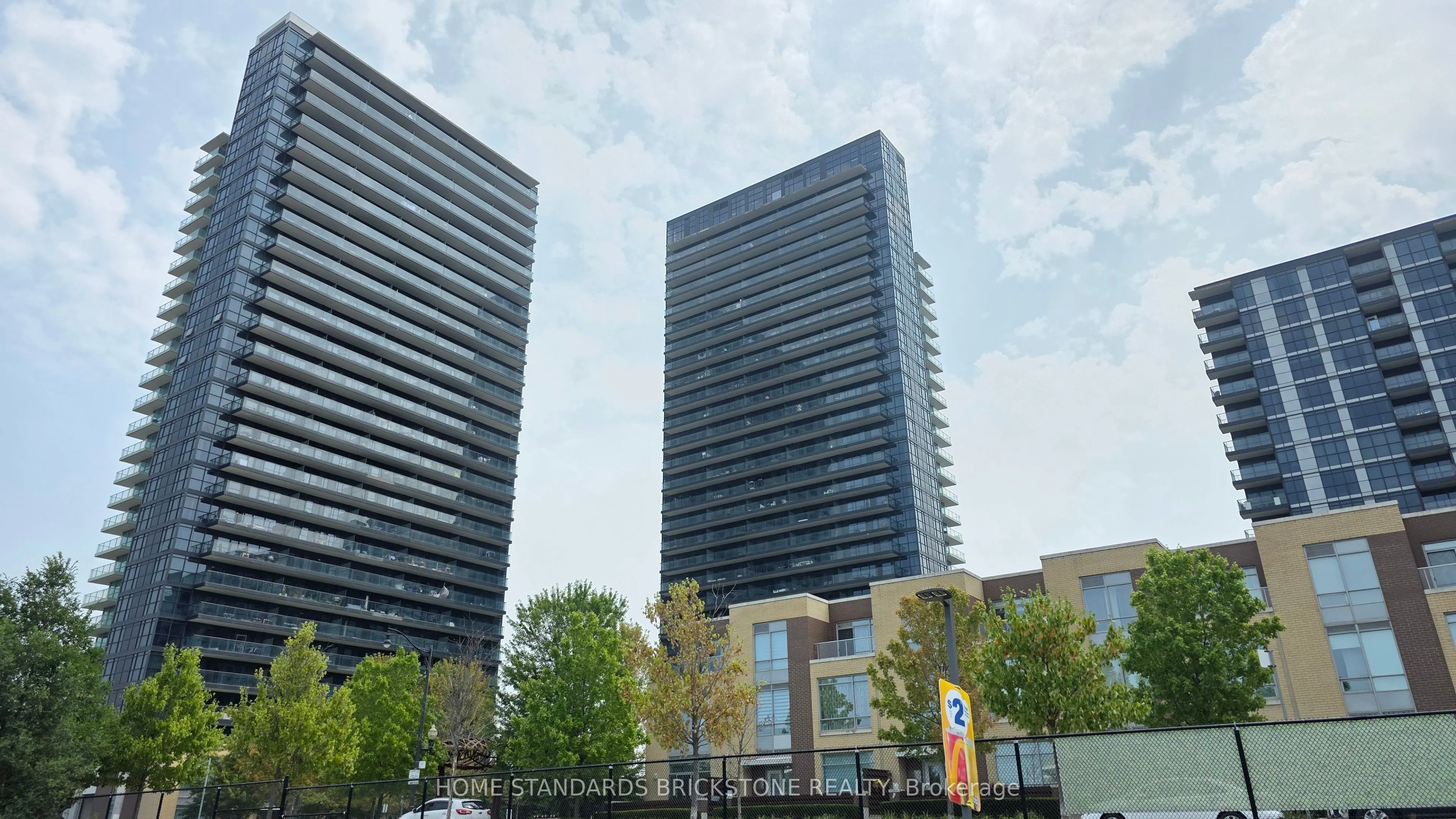 29 Singer Court, #2807