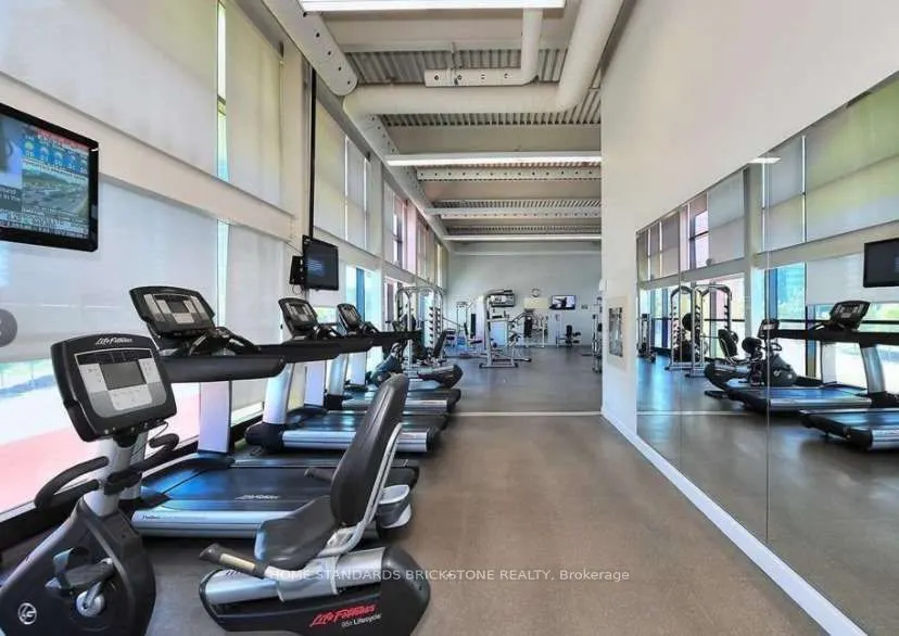 29 Singer Court, #2807