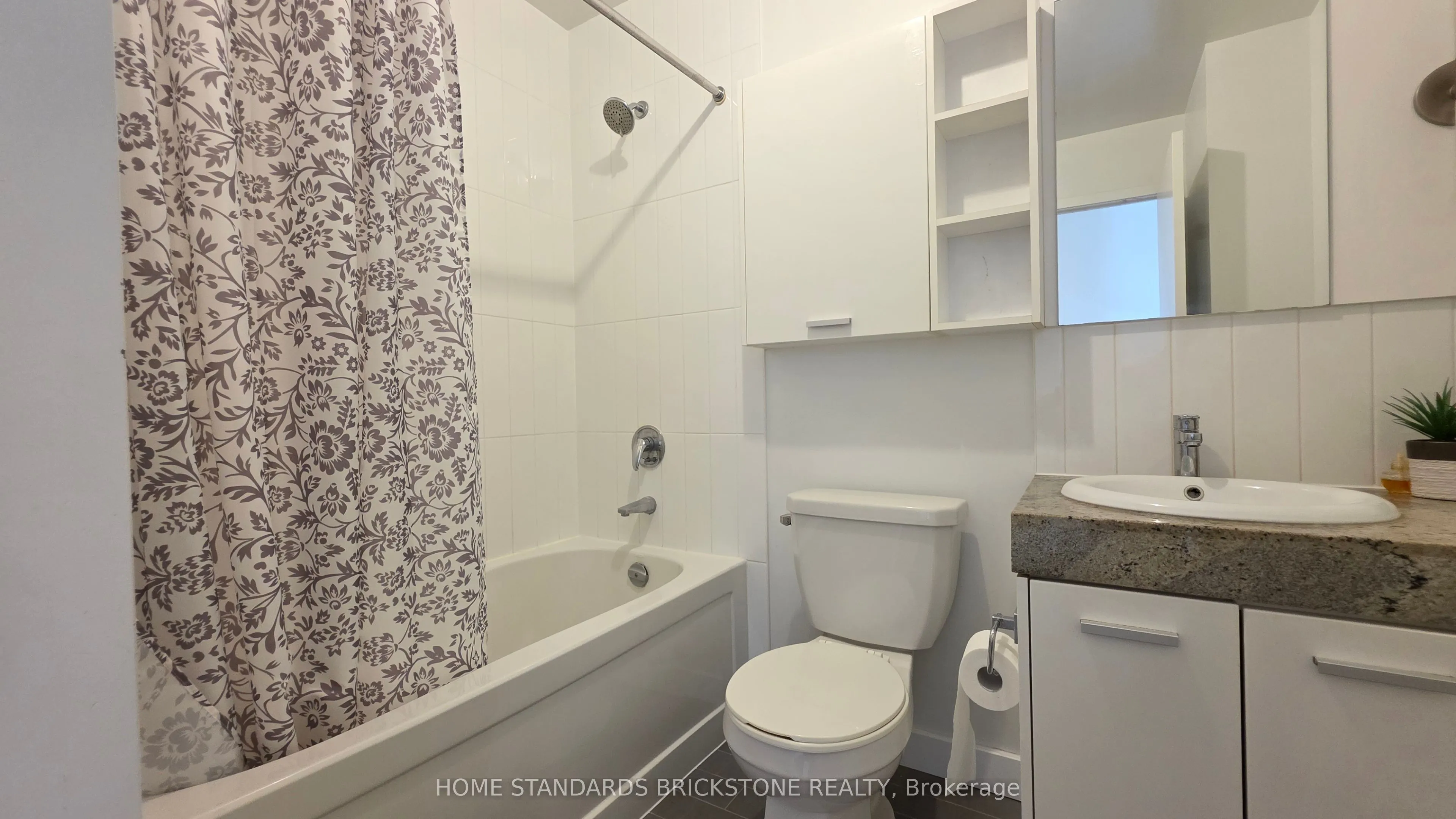 29 Singer Court, #2807