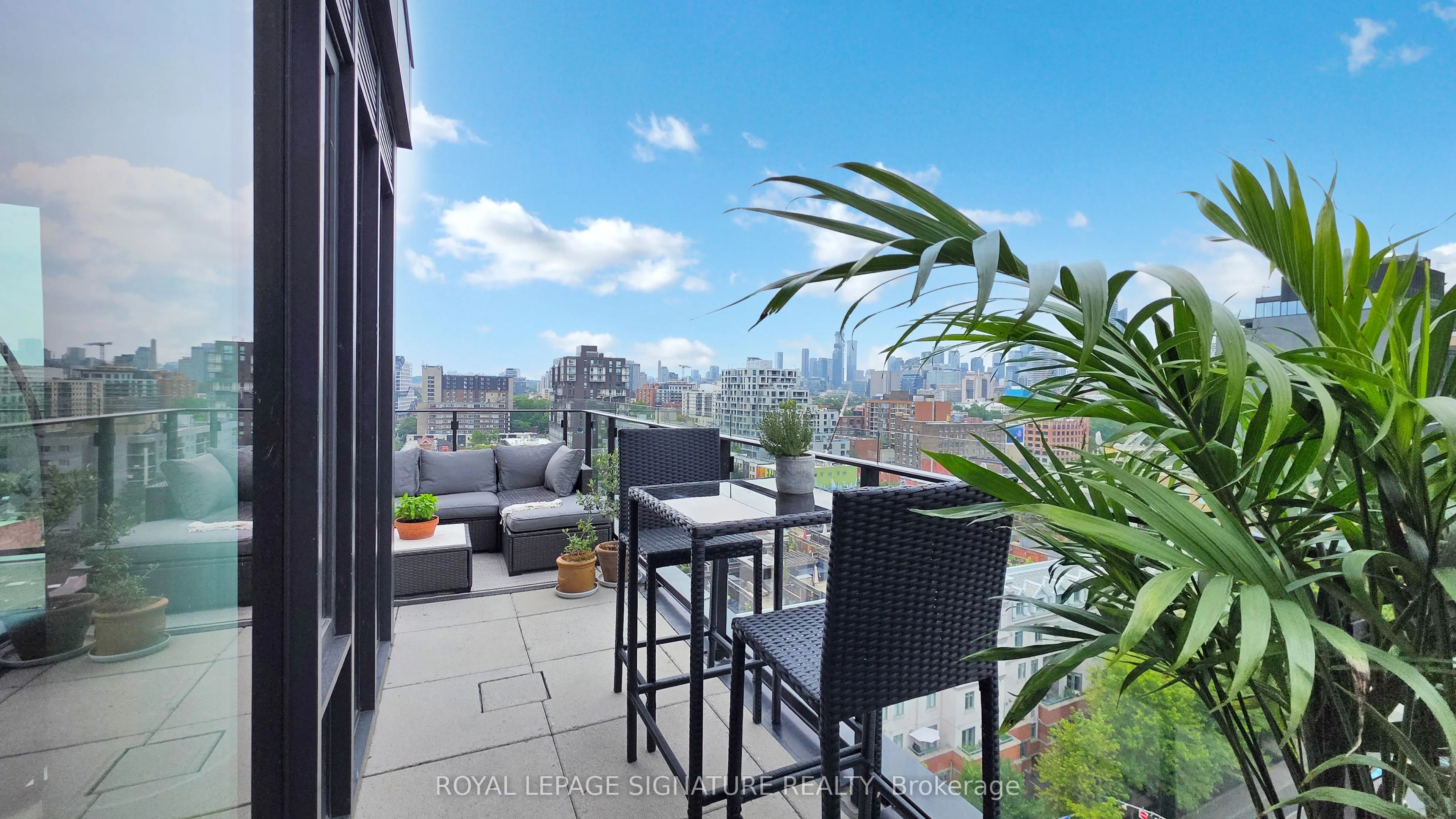 505 Richmond Street W, #1016