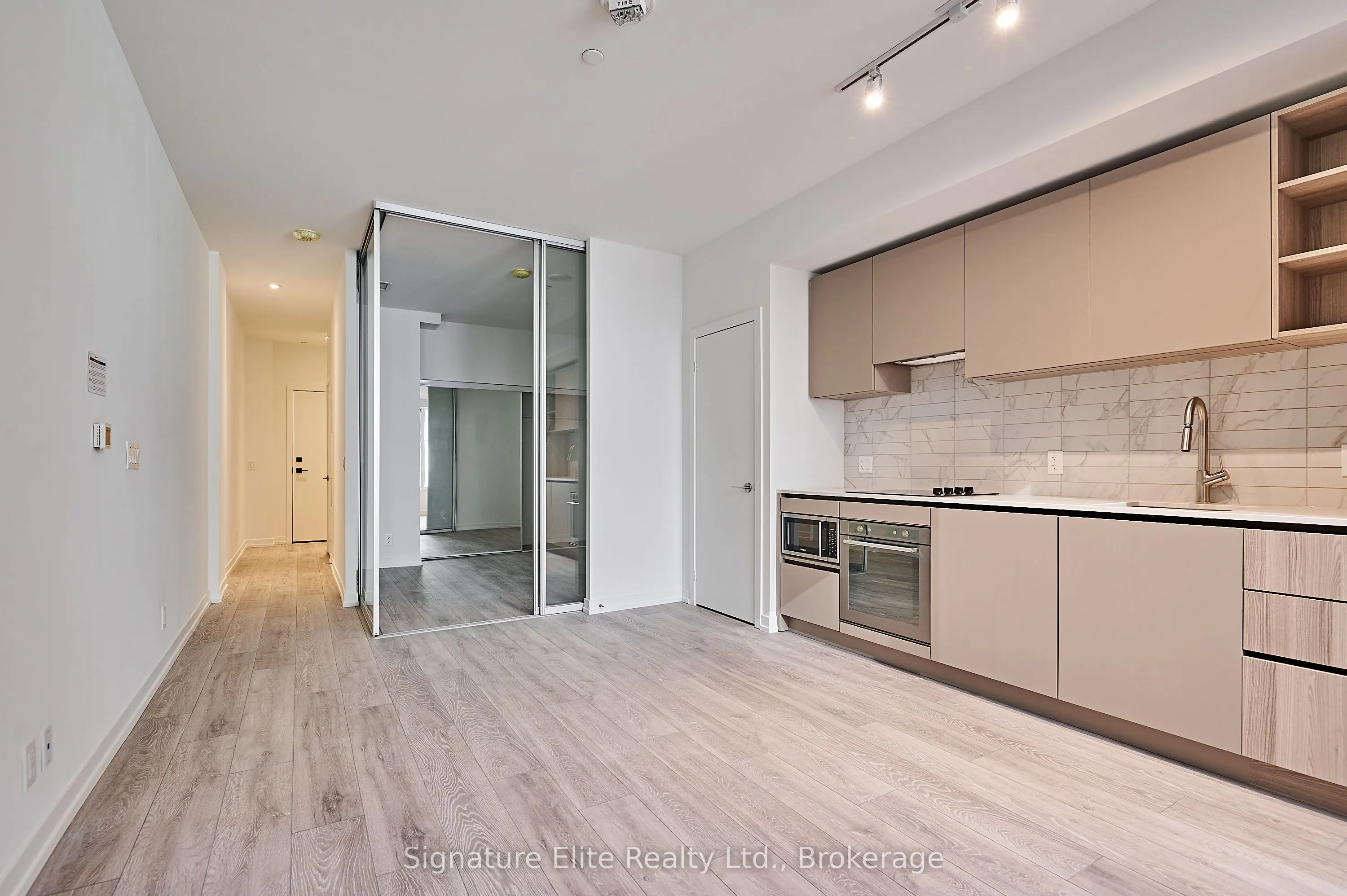 55 Mercer Street, #615