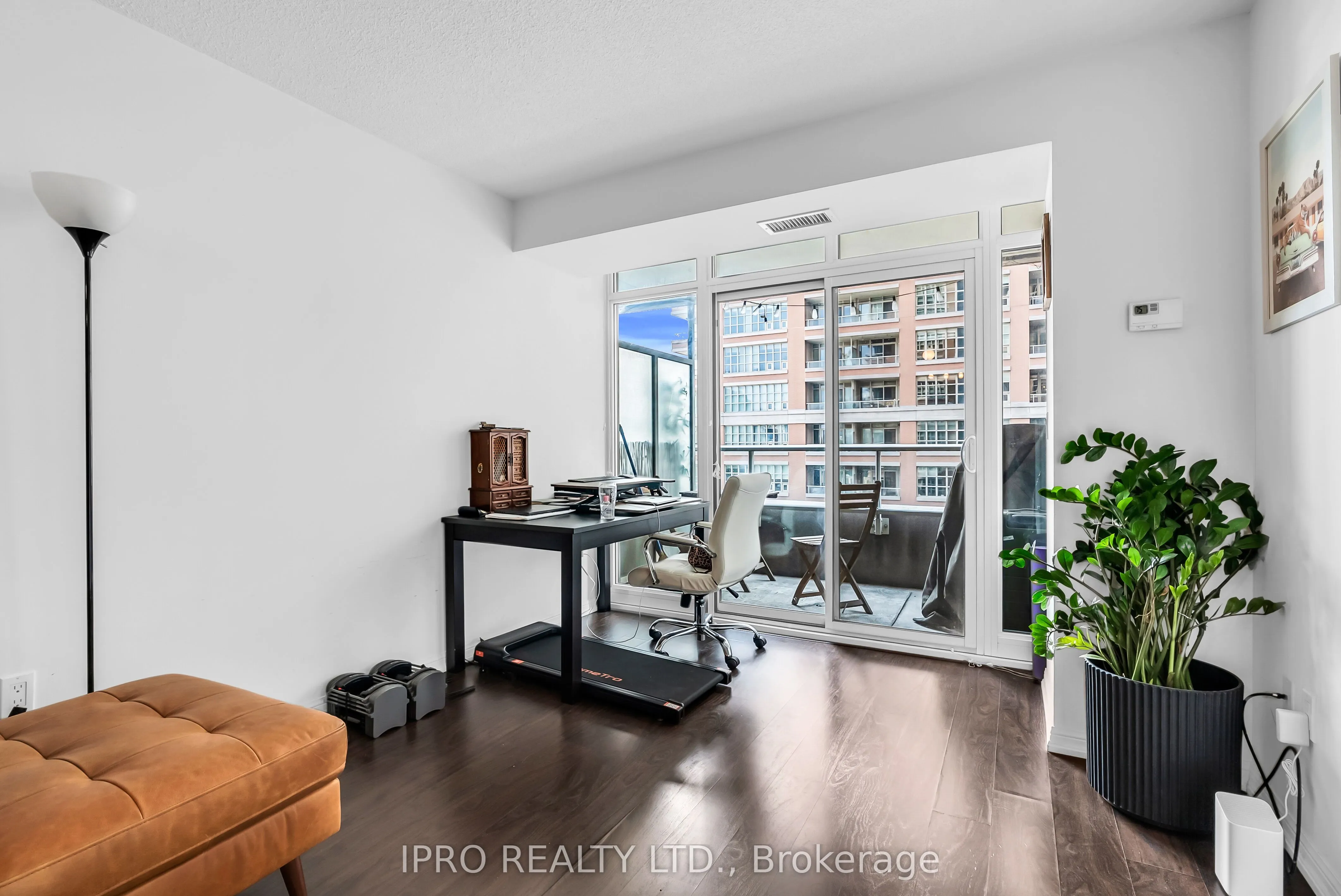 65 East Liberty Street, #606