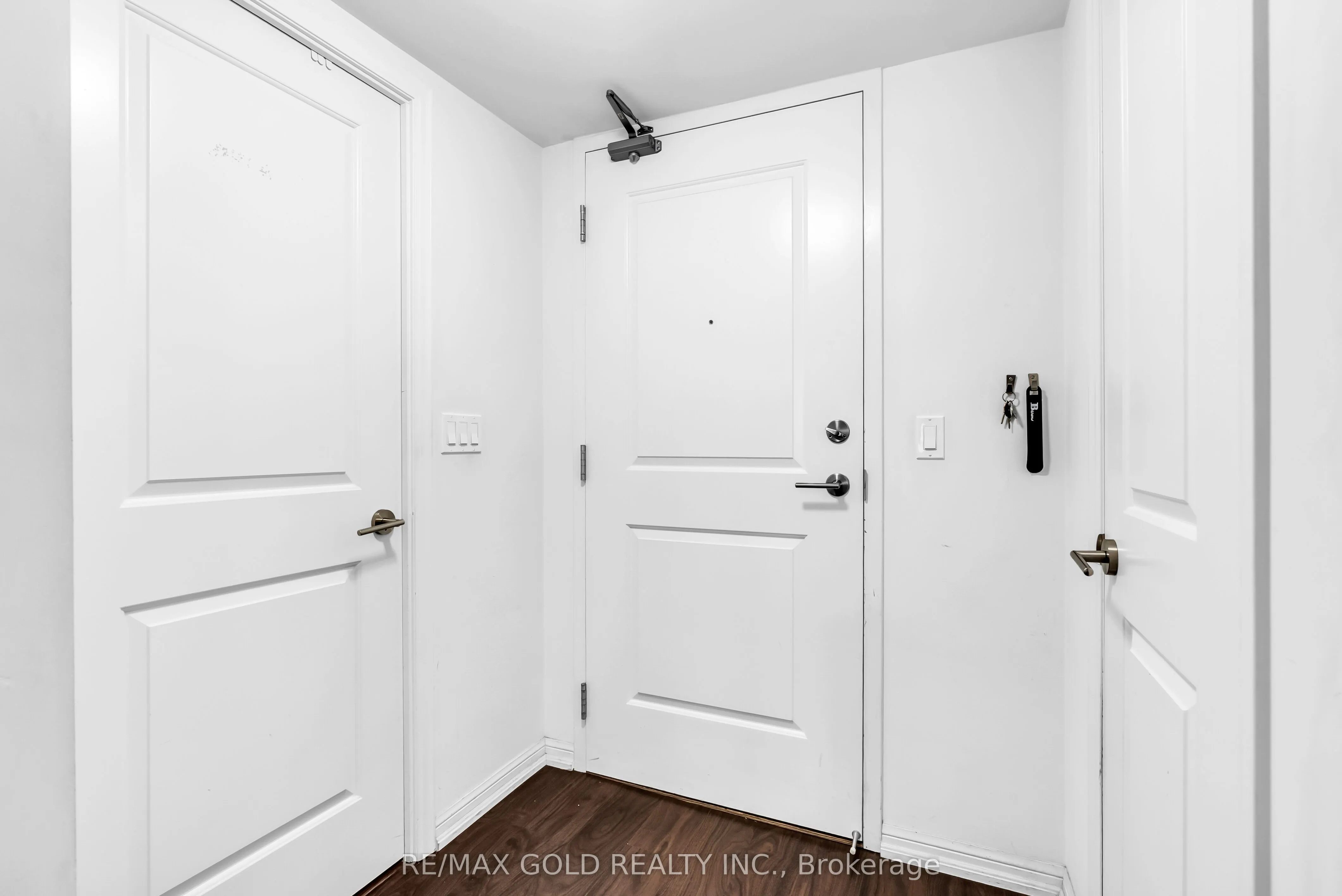 65 East Liberty Street, #606