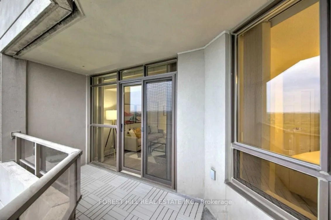 80 Harrison Garden Boulevard, #1619