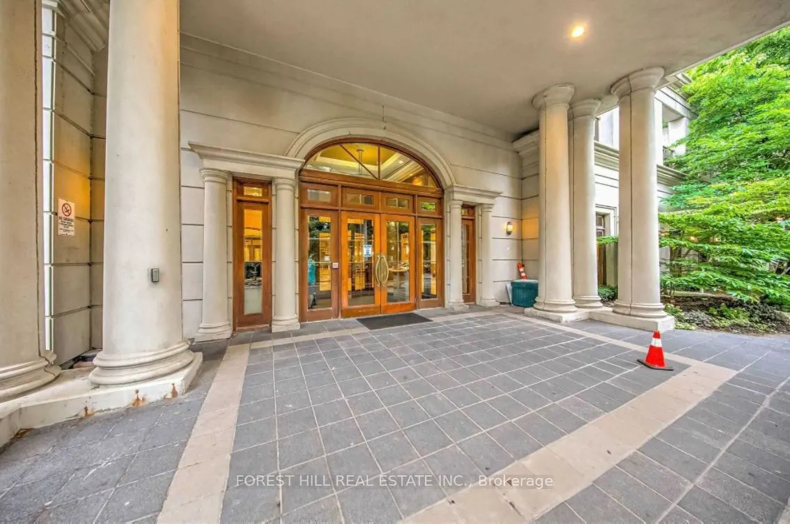 80 Harrison Garden Boulevard, #1619
