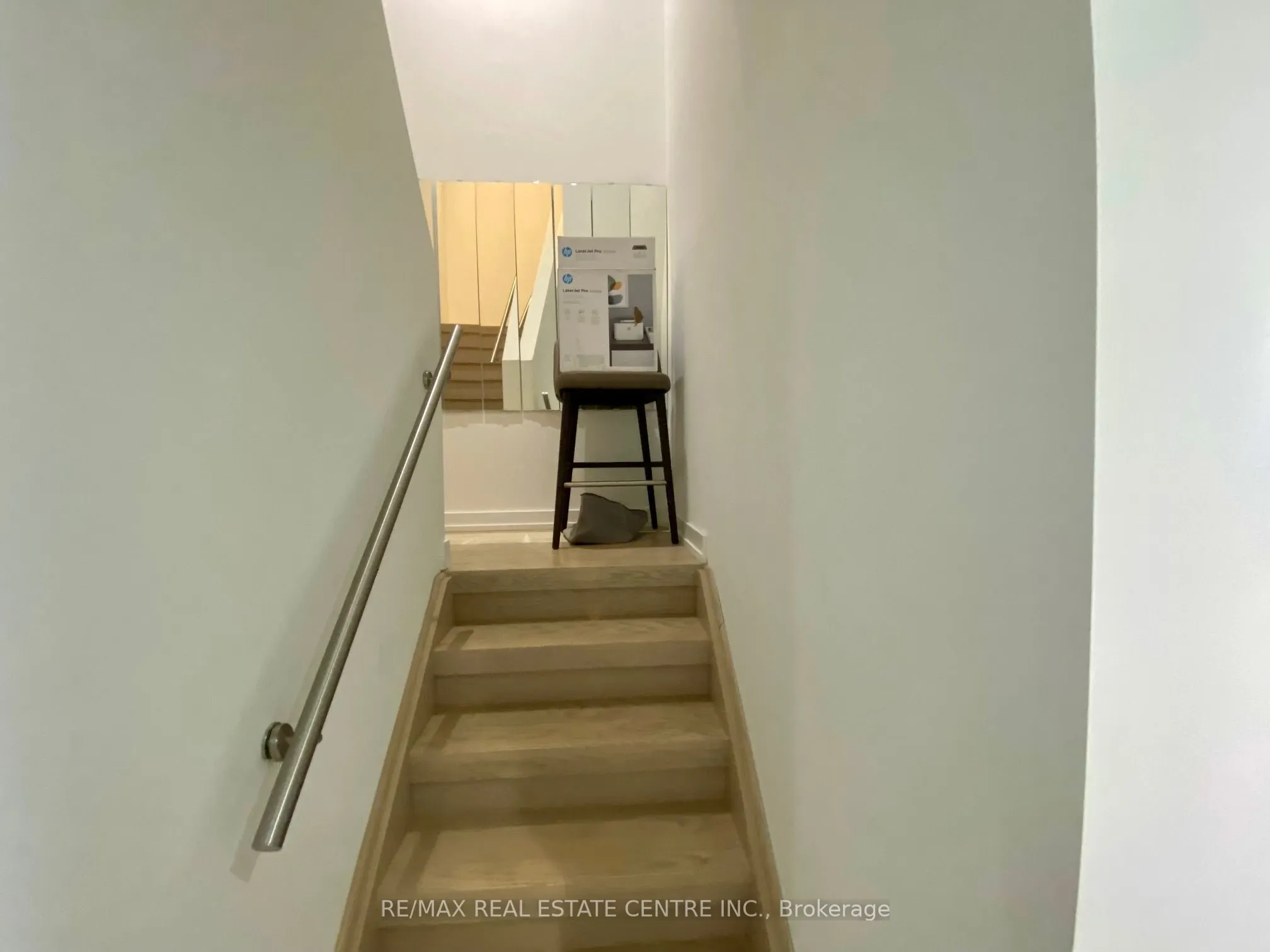161 Roehampton Avenue E, #806