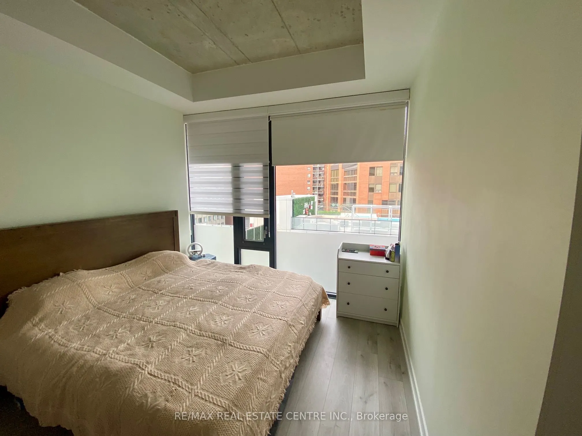 161 Roehampton Avenue E, #806