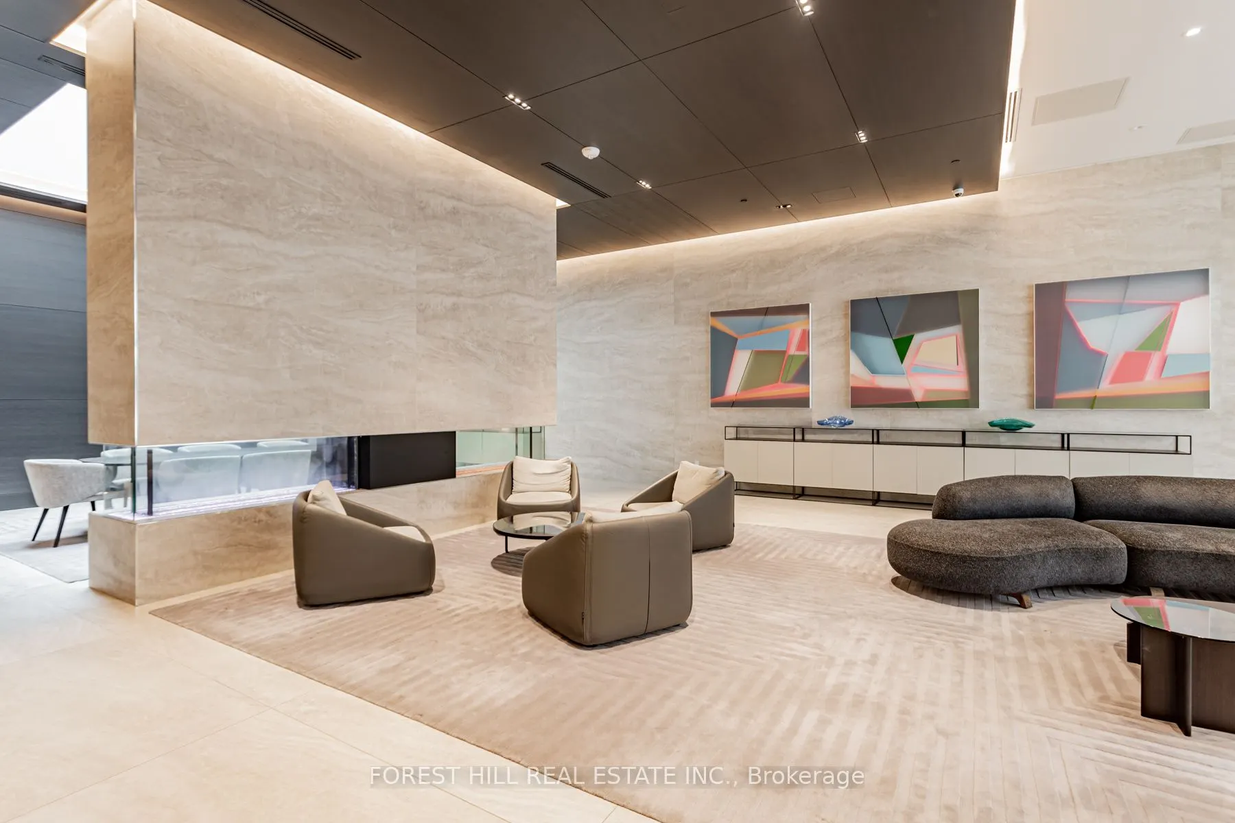 2221 Yonge Street, #5701