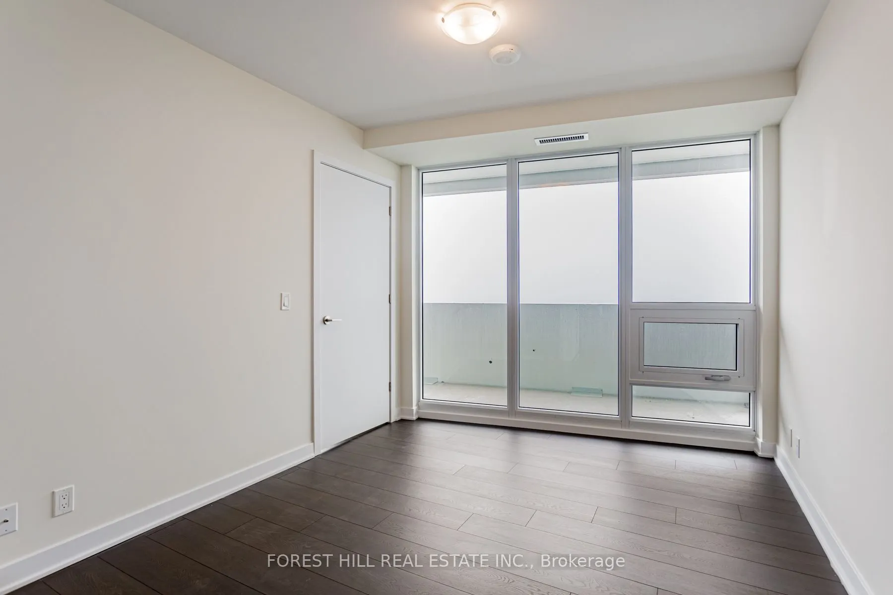 2221 Yonge Street, #5701