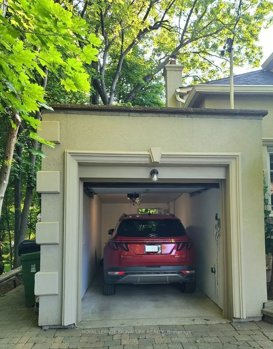 51 Coldstream Avenue