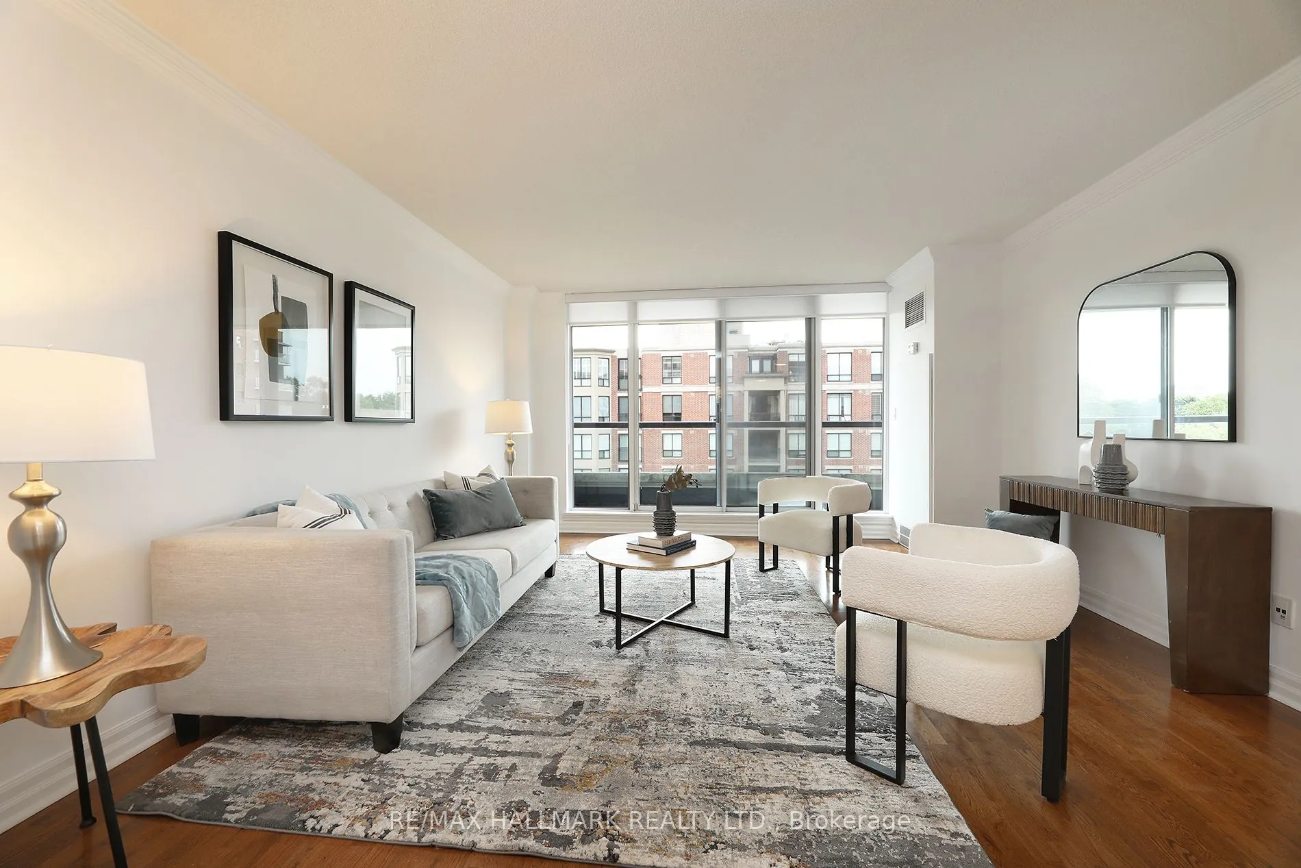 2727 Yonge Street, #609