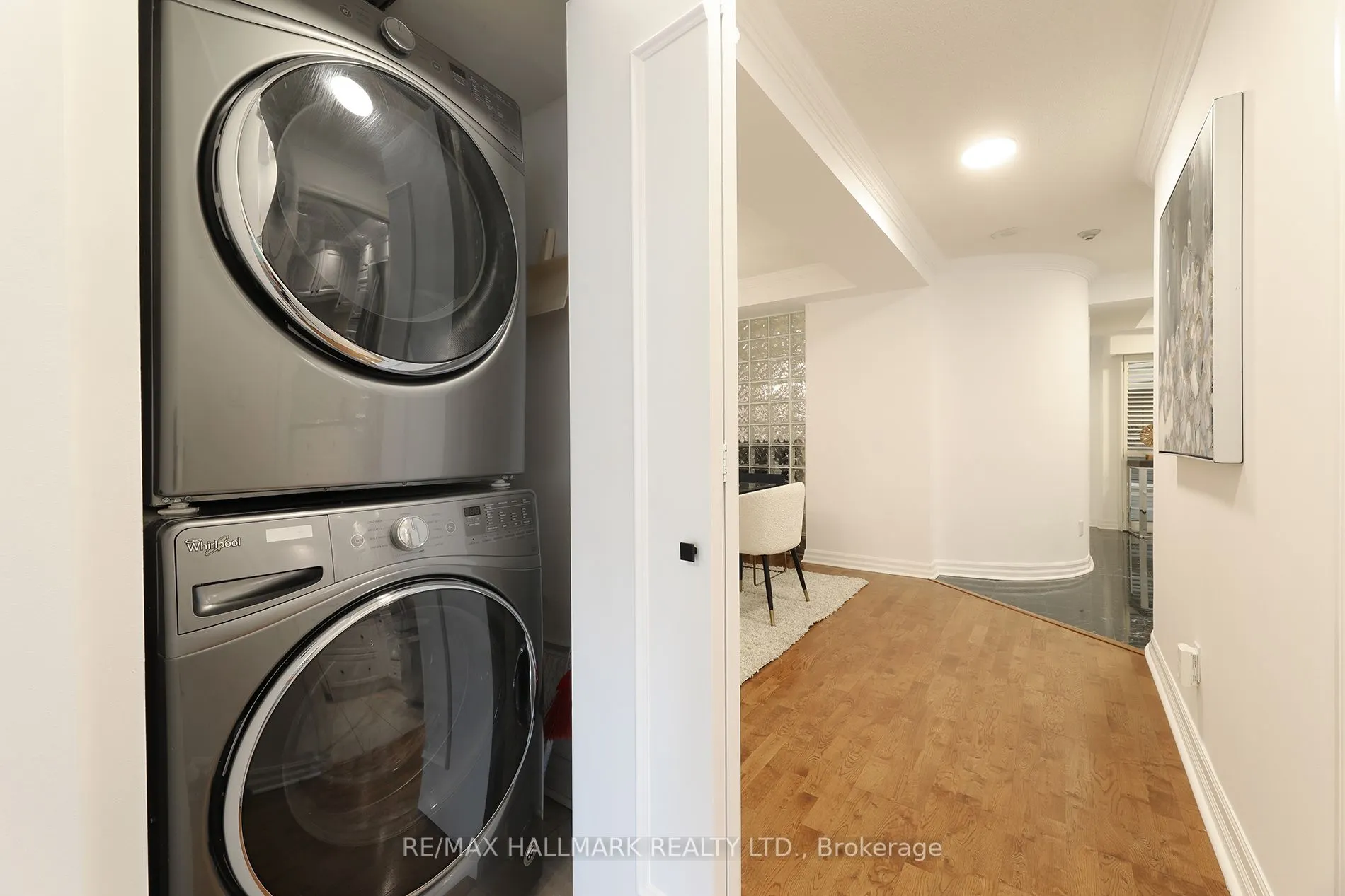 2727 Yonge Street, #609