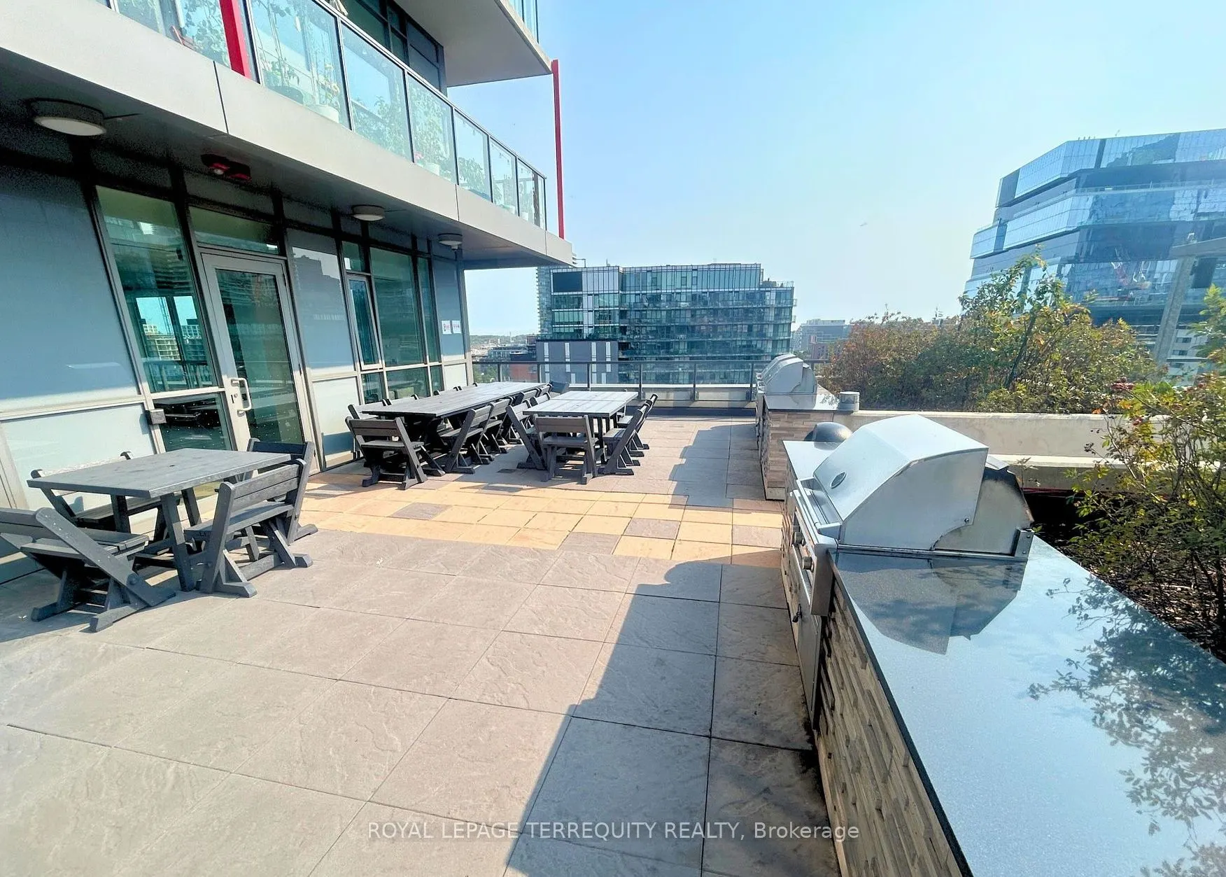 120 Parliament Street, #1405