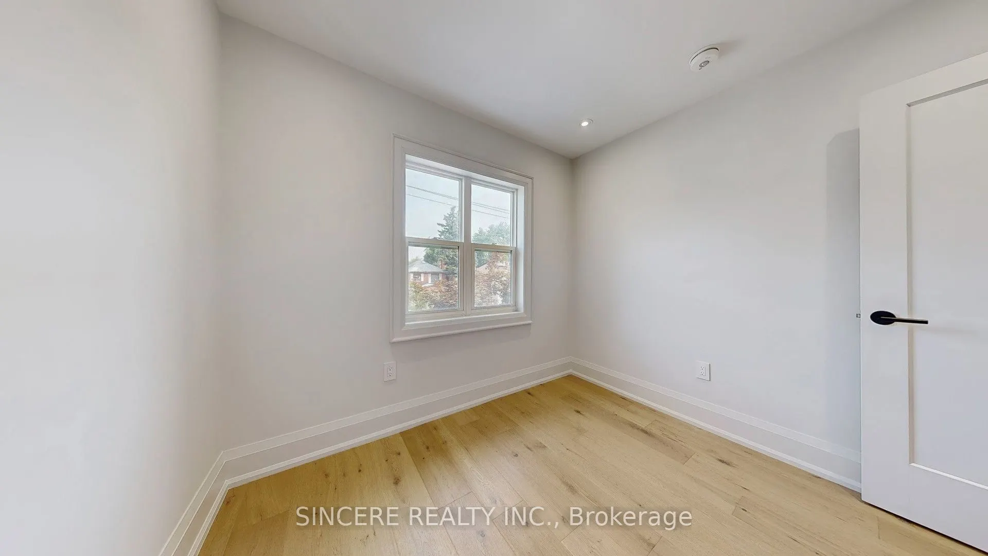 123 Lawrence Avenue W